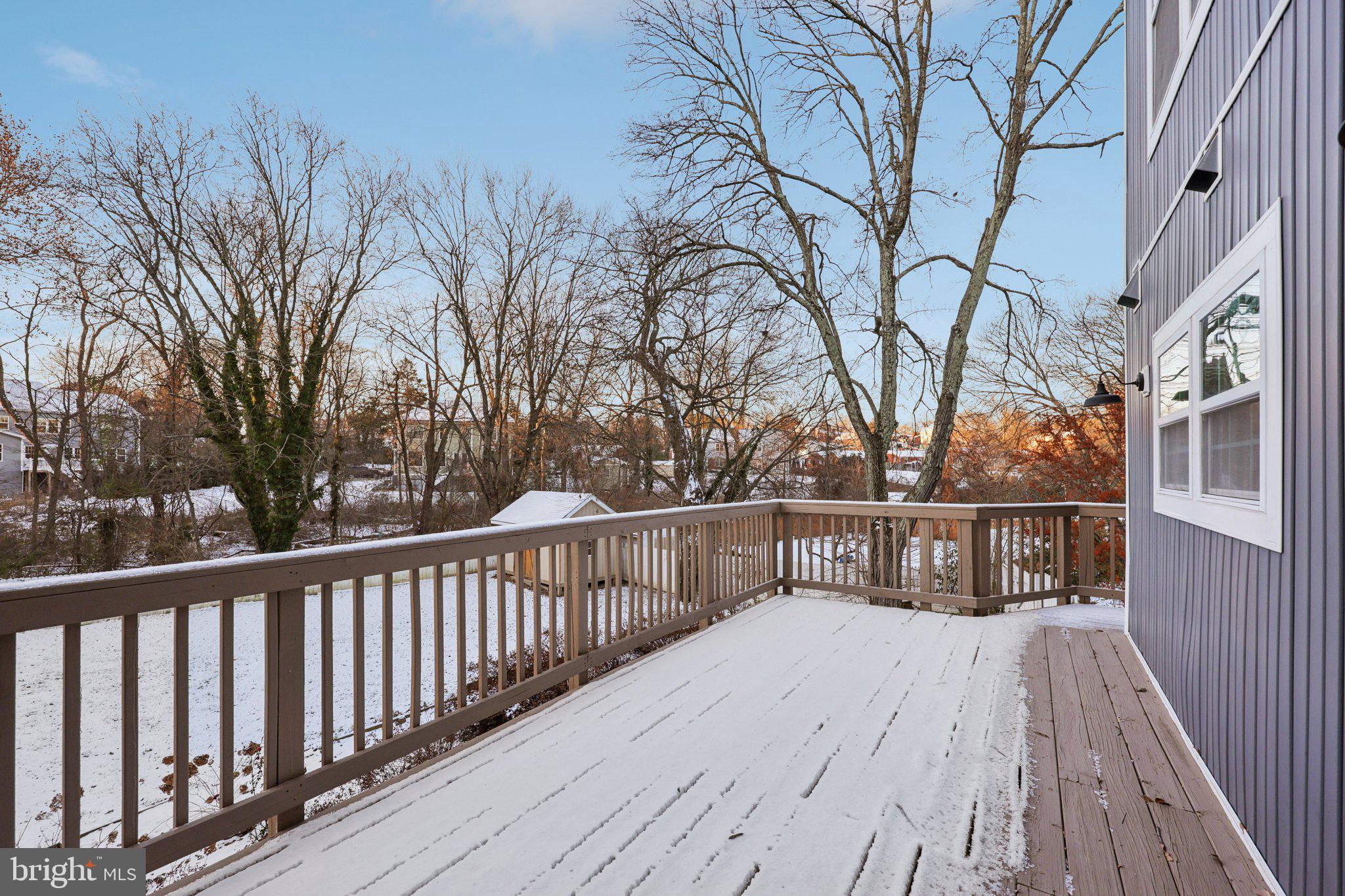 MUNSON HILL - Residential