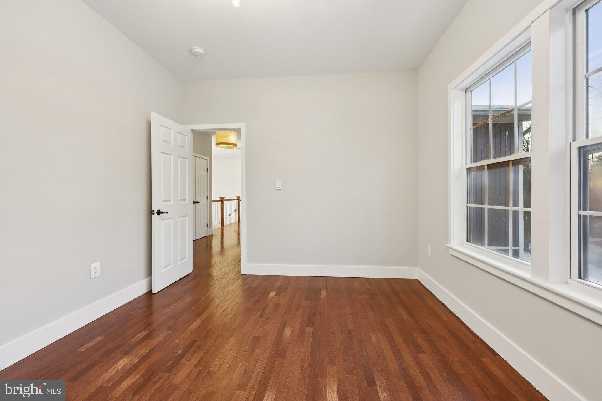 MUNSON HILL - Residential