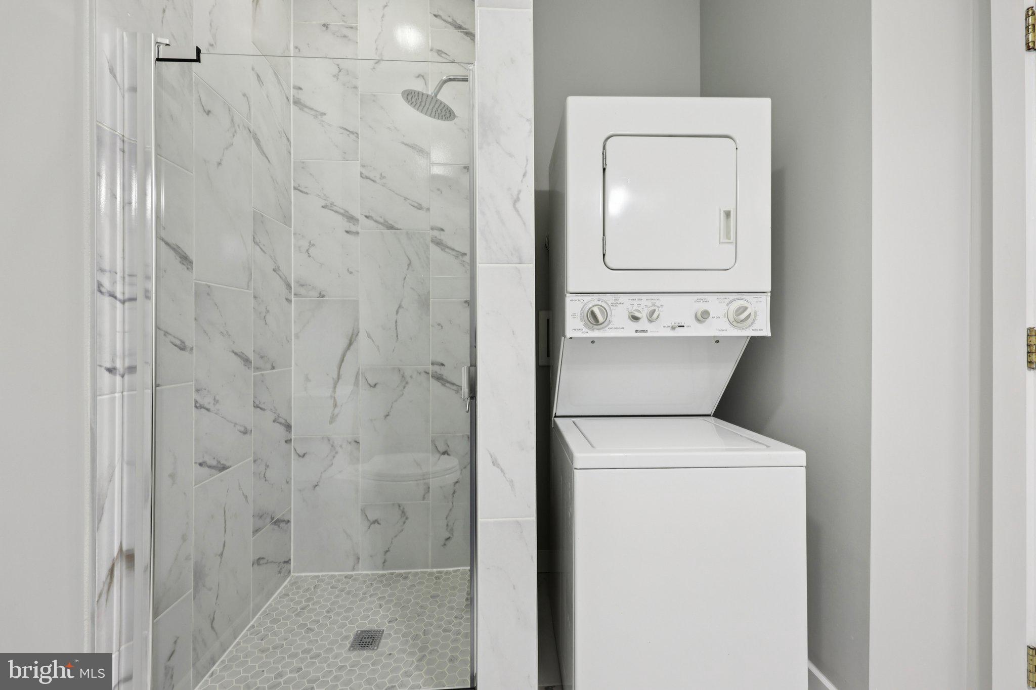 MUNSON HILL - Residential