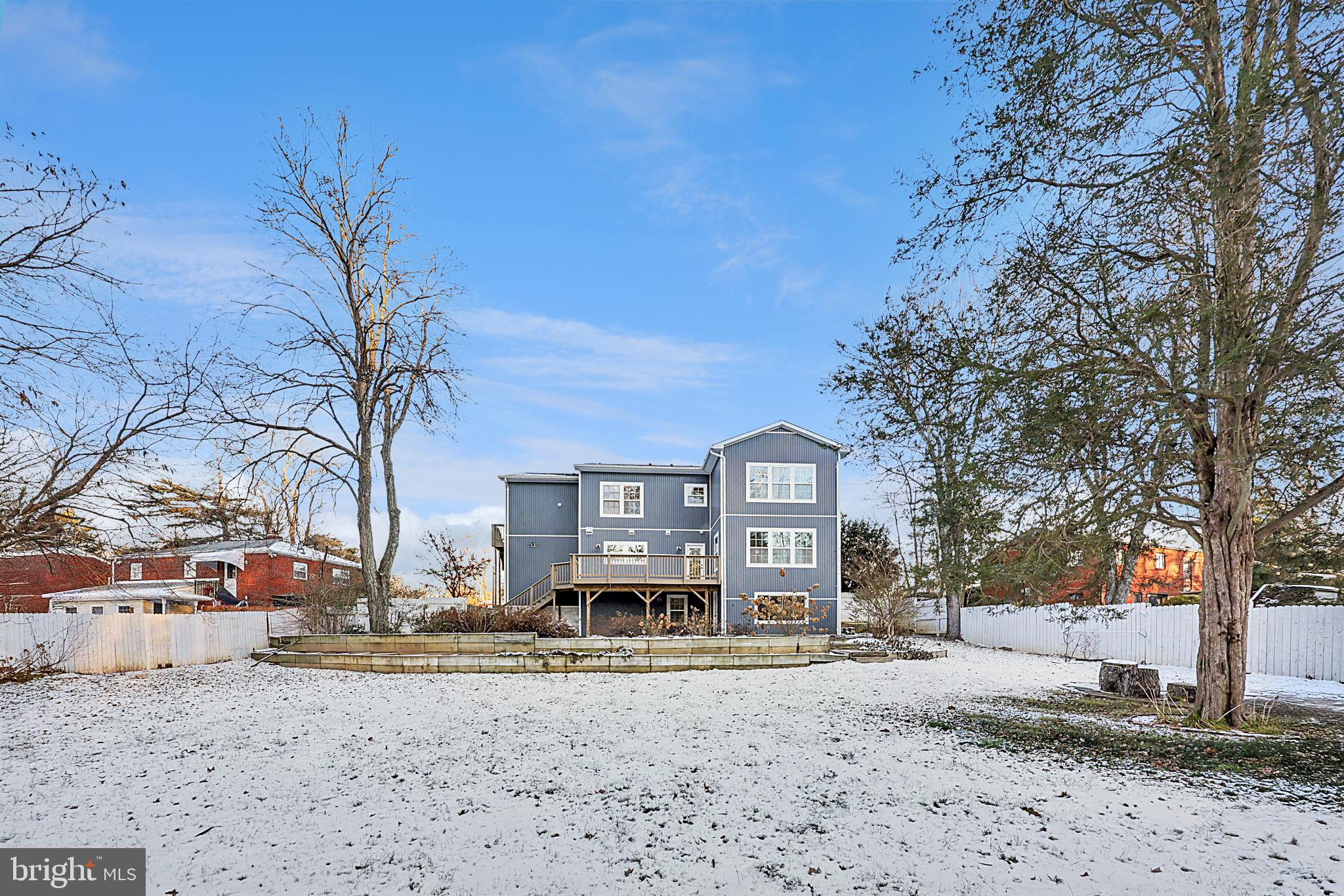 MUNSON HILL - Residential