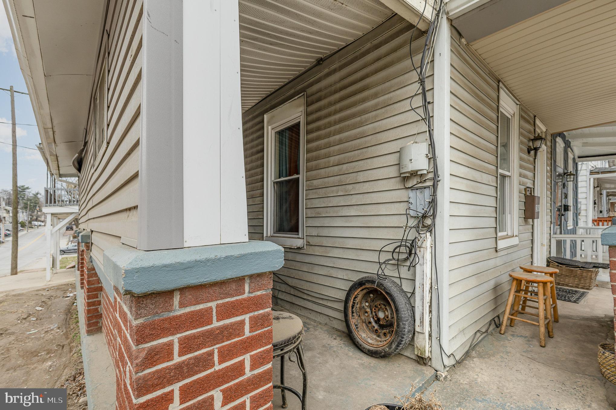260 RIDGE STREET