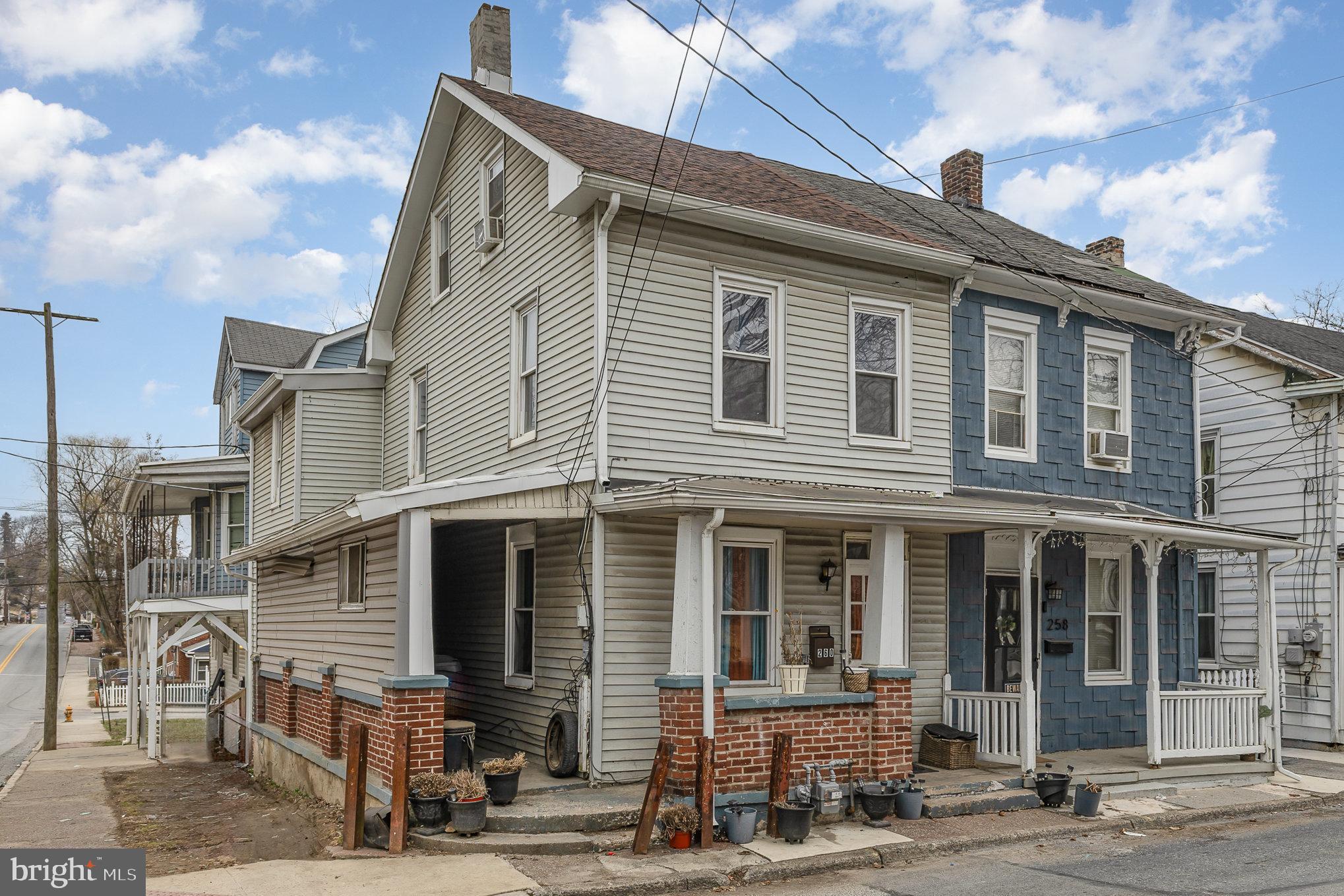260 RIDGE STREET