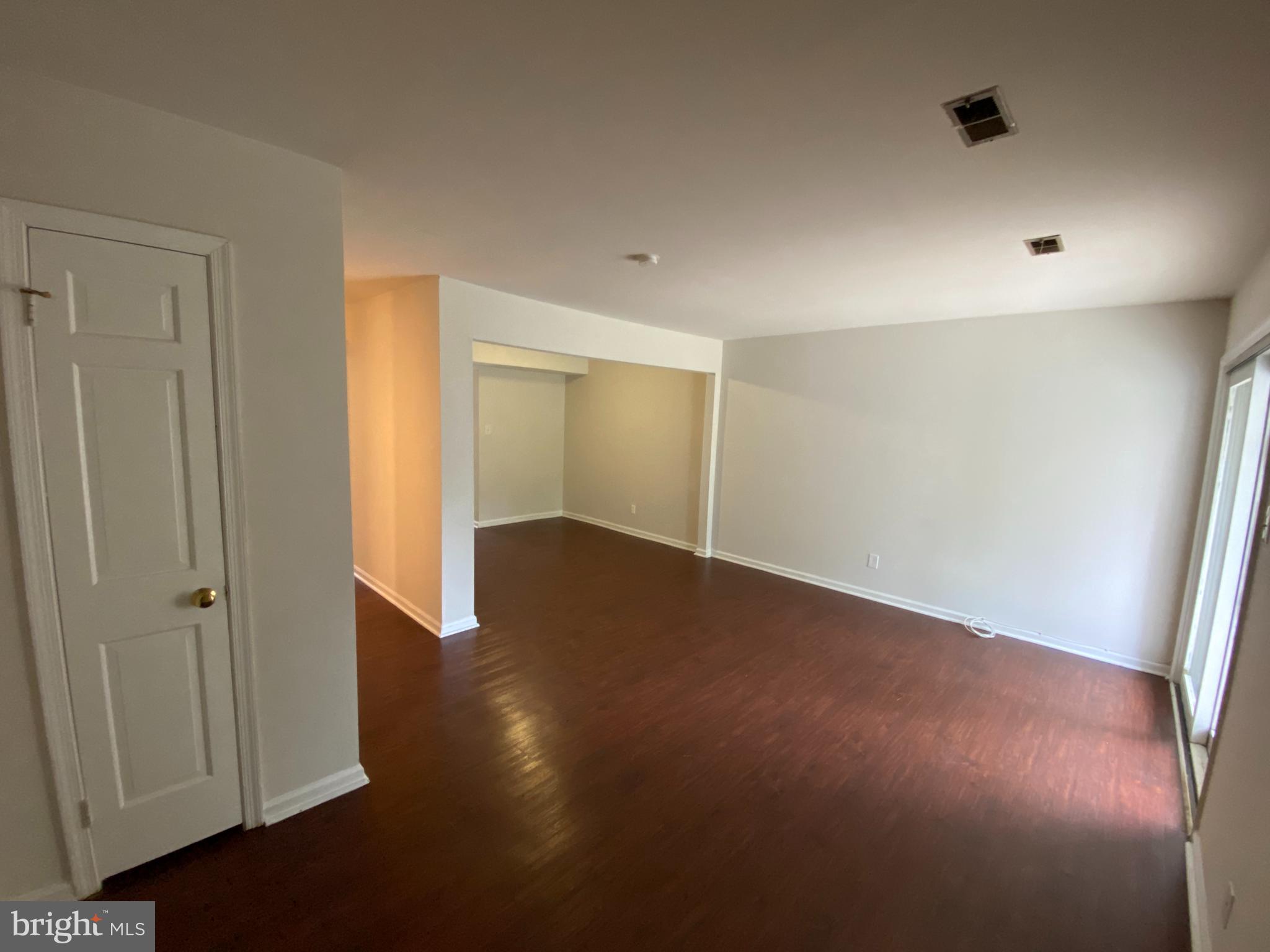 OLDE GREENWICH - Residential Lease