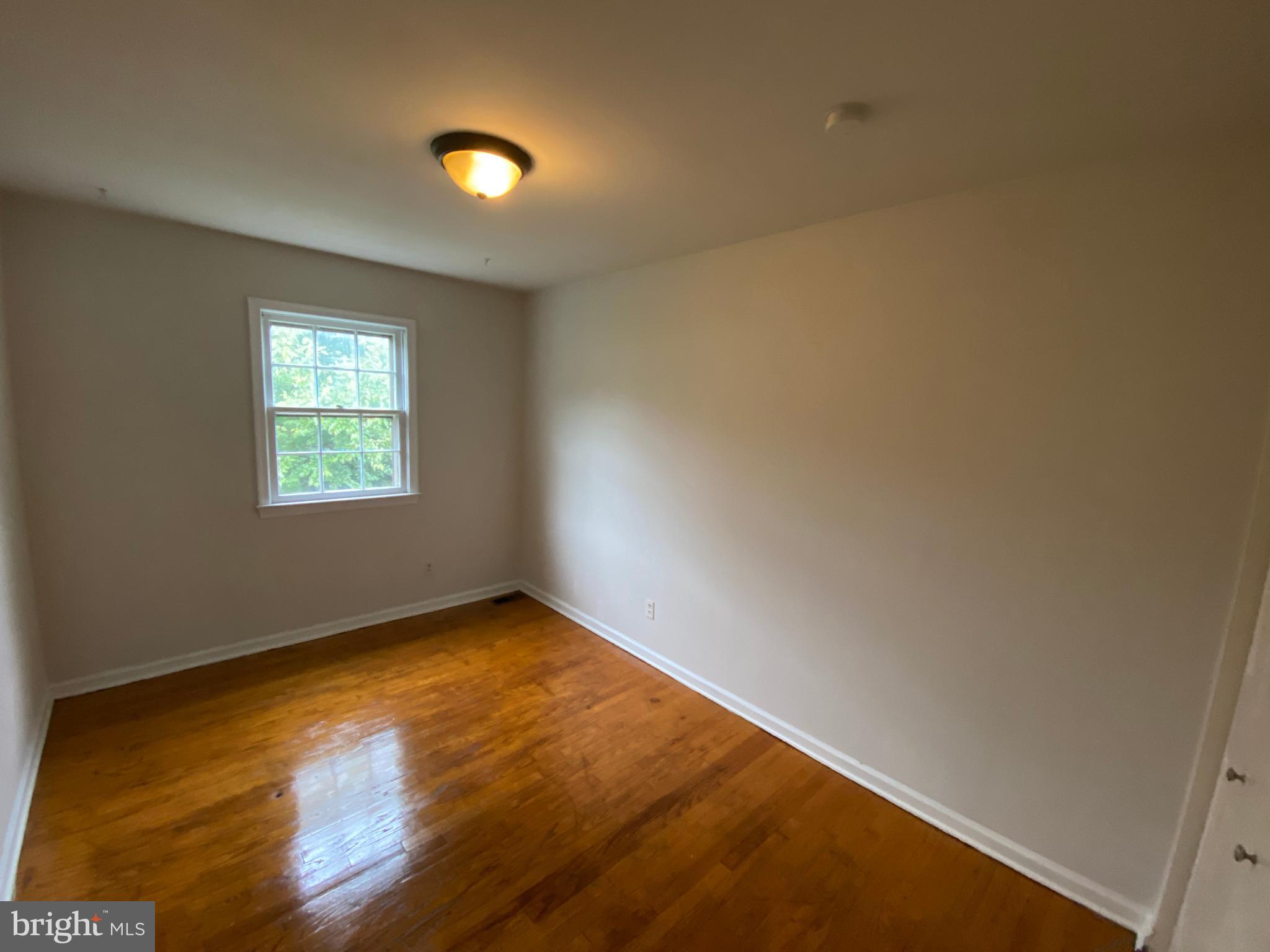 OLDE GREENWICH - Residential Lease