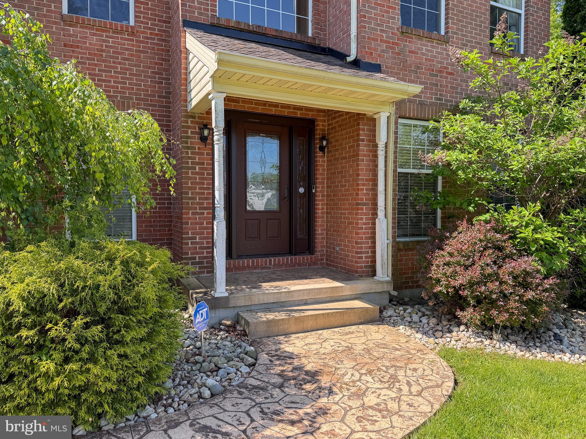 13 WHIRLAWAY DRIVE