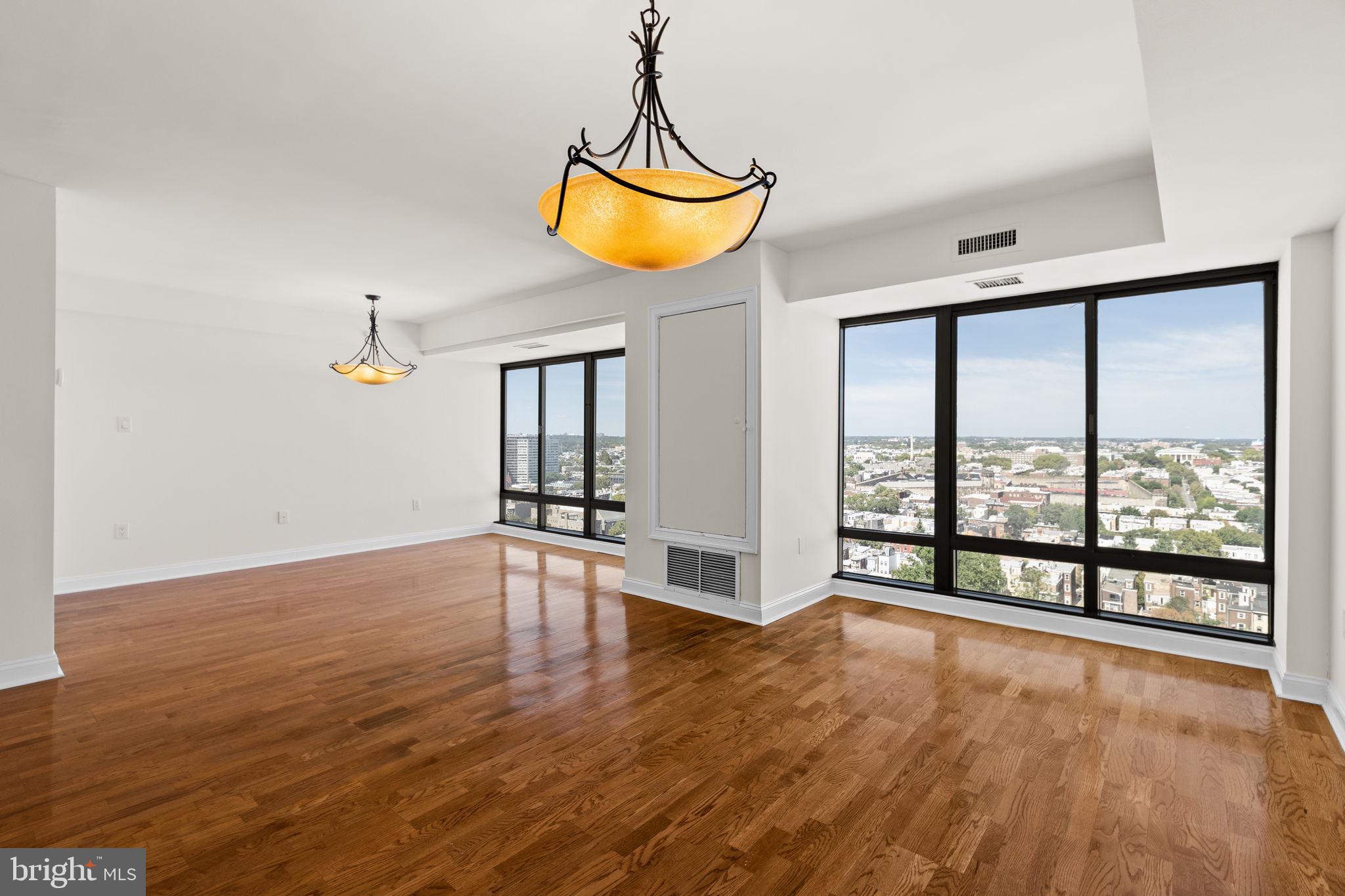 2001 HAMILTON STREET 2215