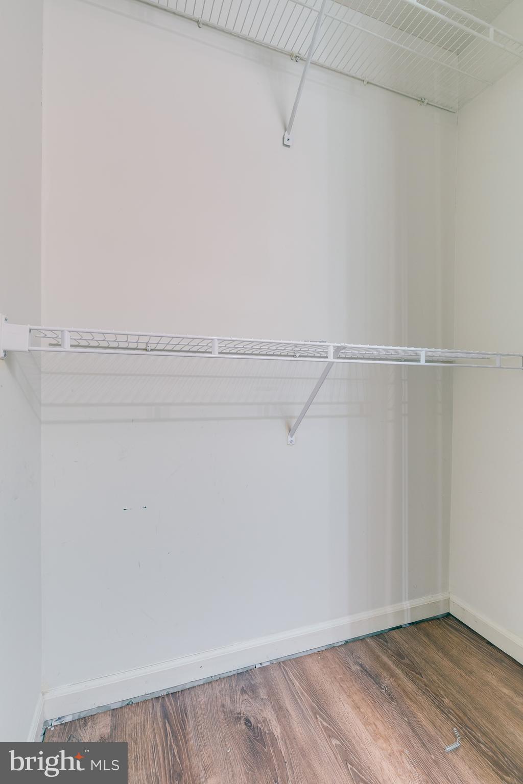 WOODCREST - Residential Lease