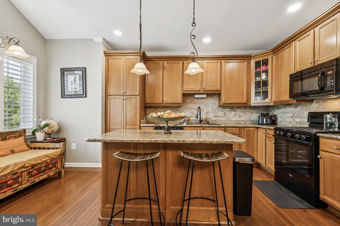 DOMINION VALLEY COUNTRY CLUB - Residential