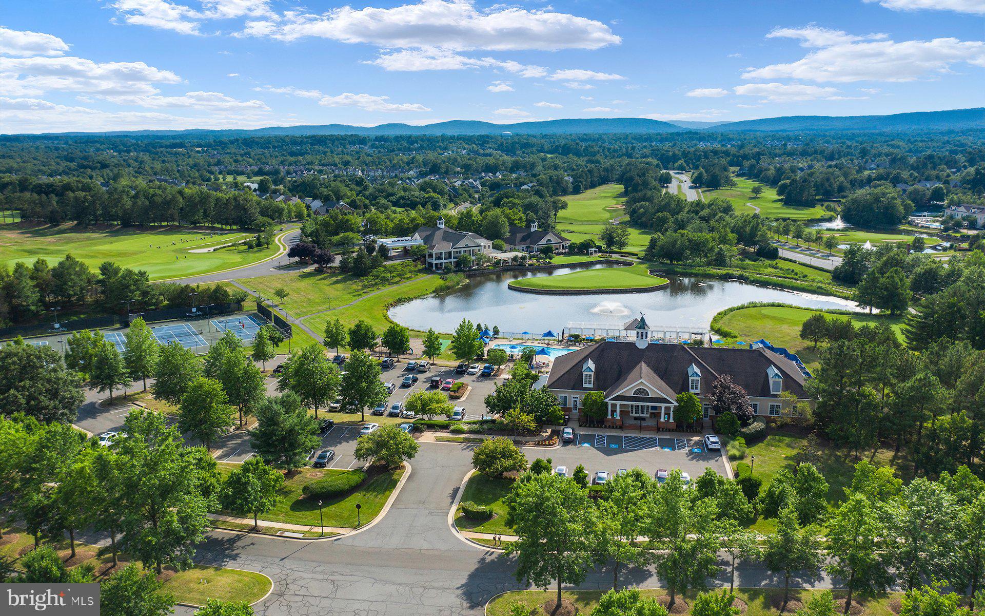 DOMINION VALLEY COUNTRY CLUB - Residential