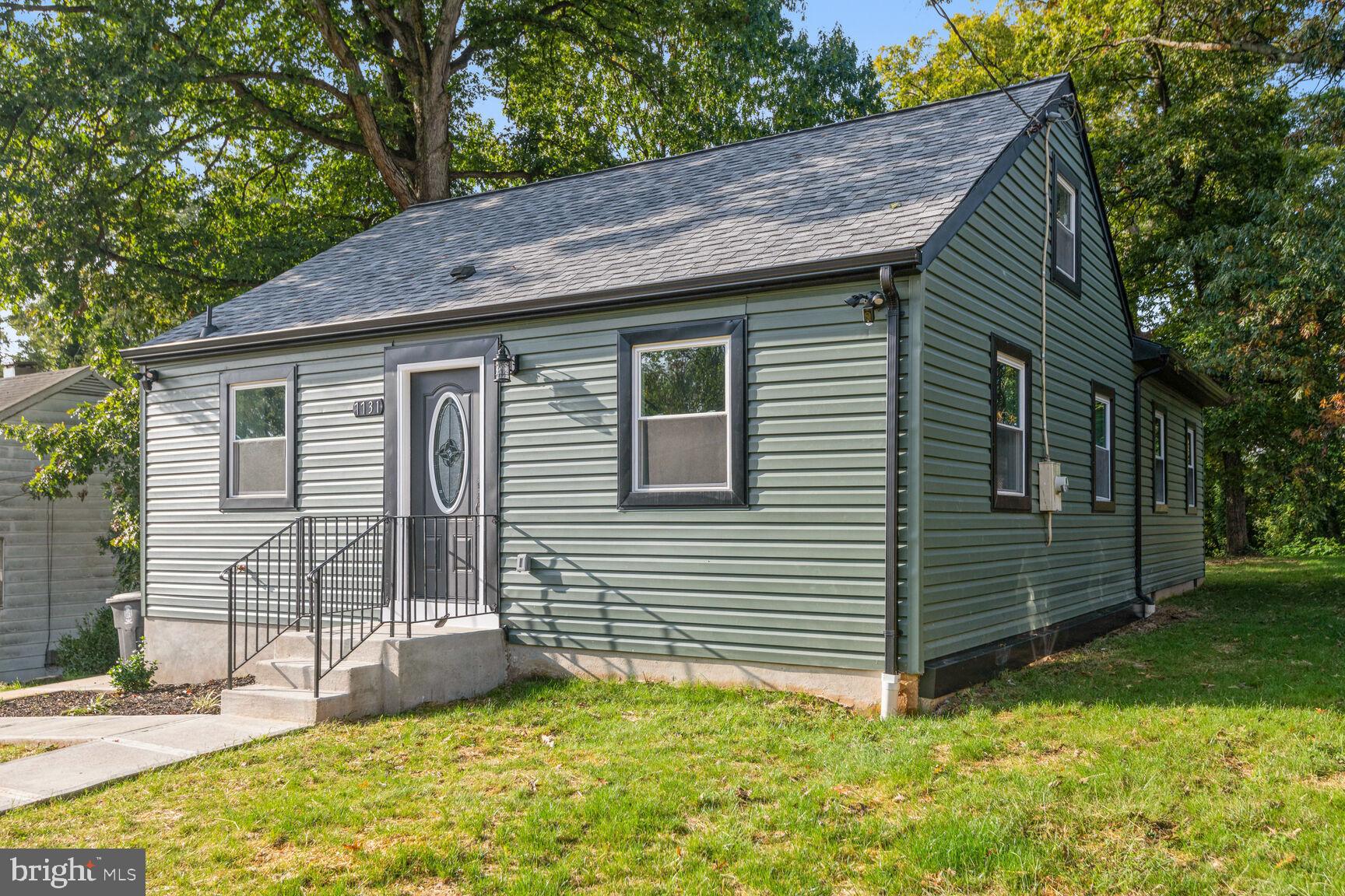 WEST LANHAM HILLS - Residential