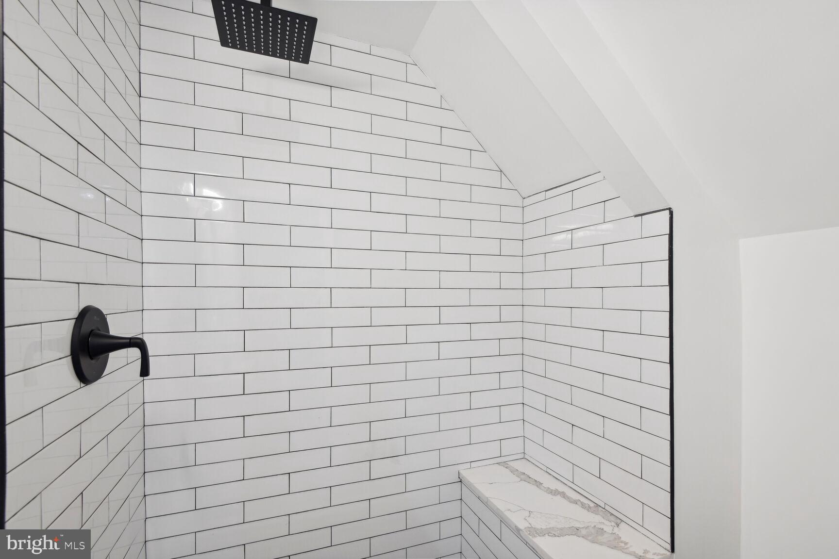 WEST LANHAM HILLS - Residential