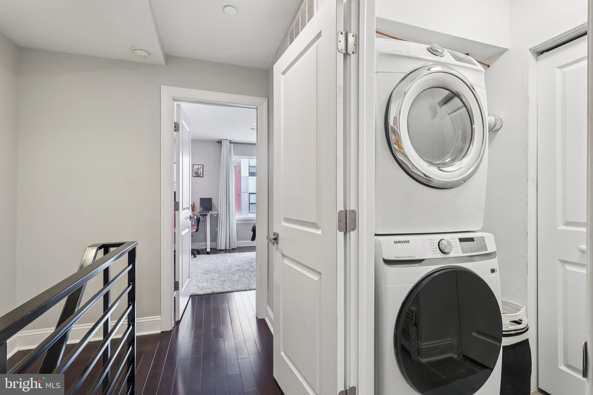 OLDE KENSINGTON - Residential