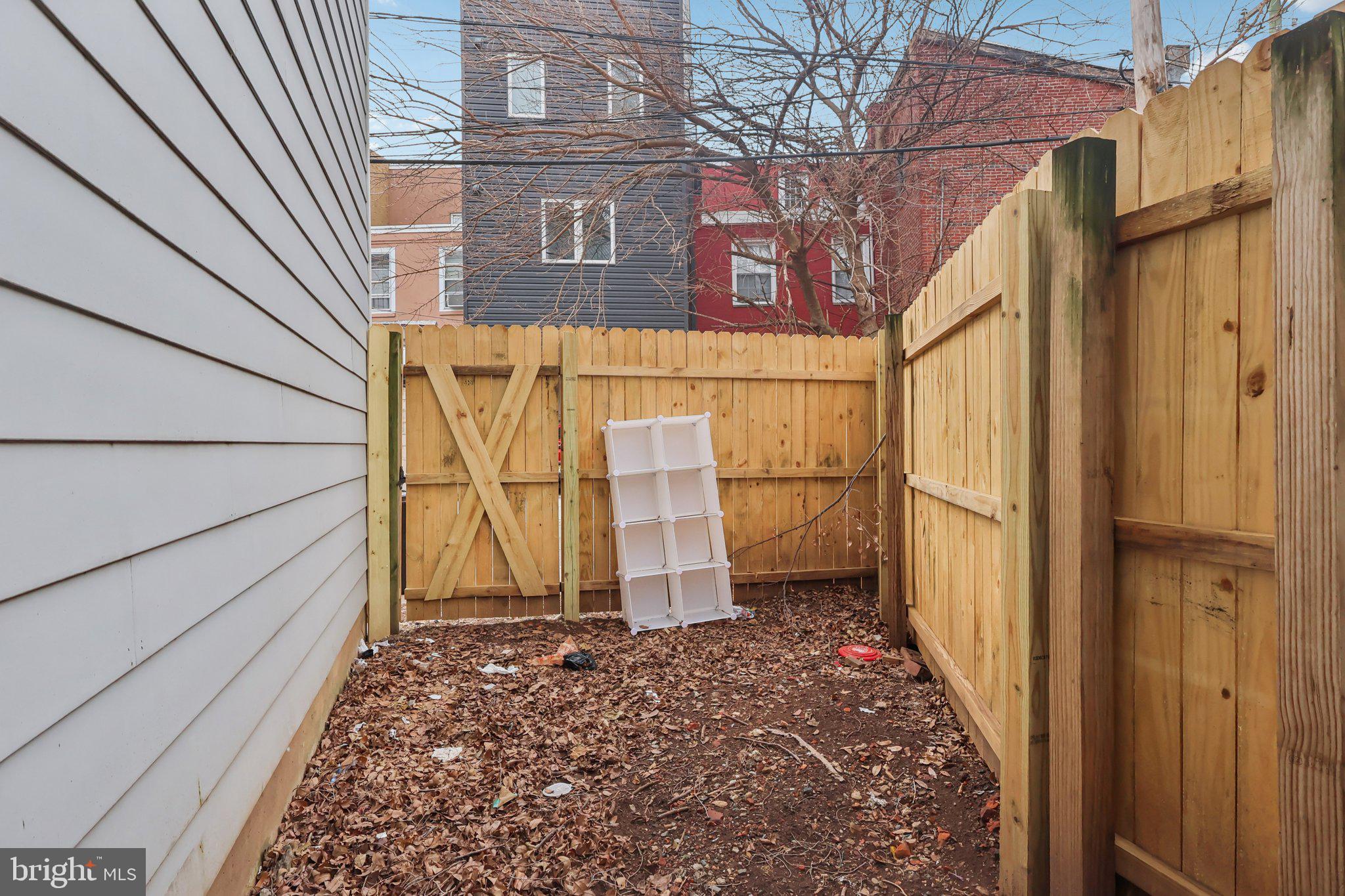 OLDE KENSINGTON - Residential