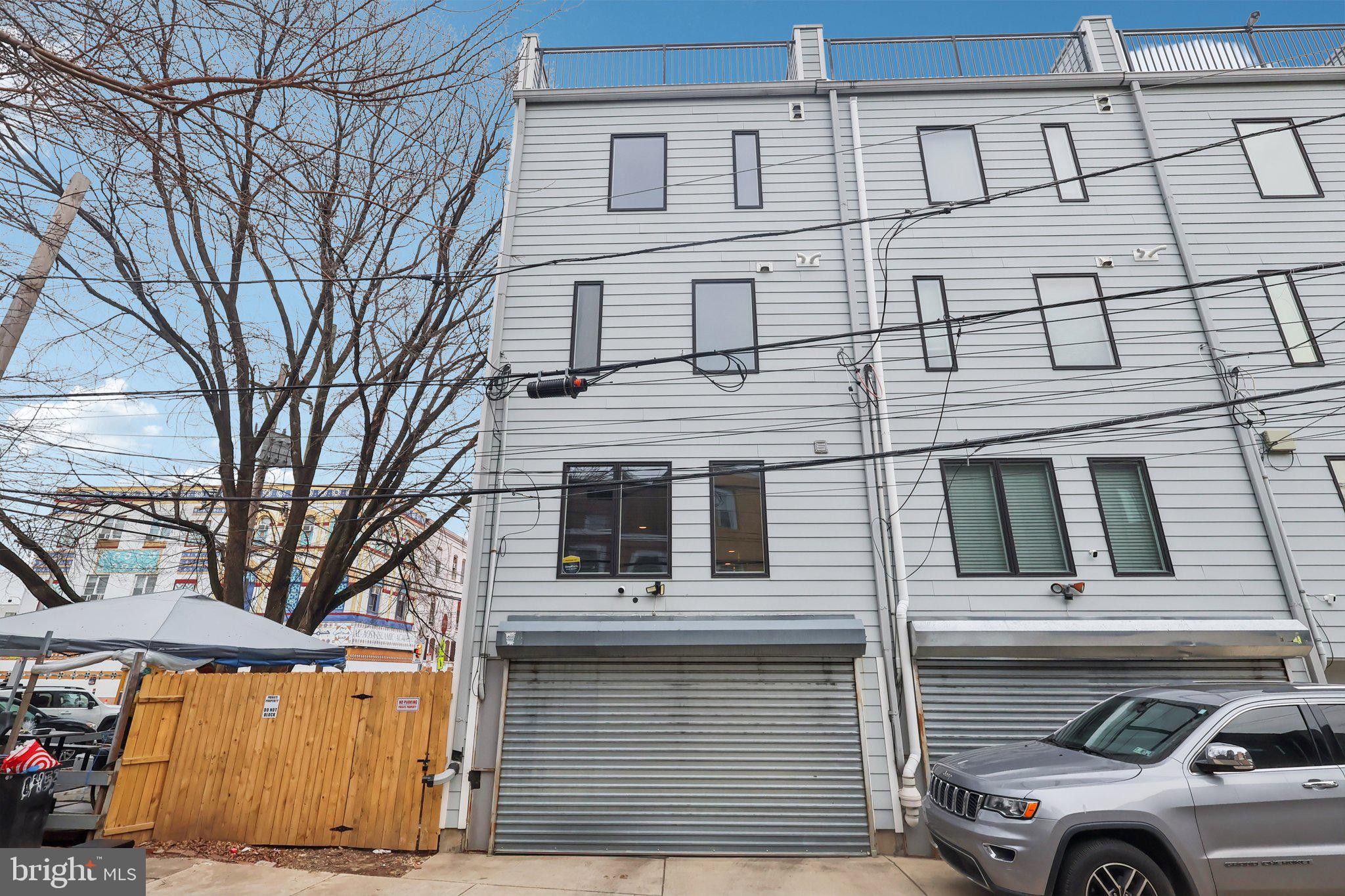 OLDE KENSINGTON - Residential