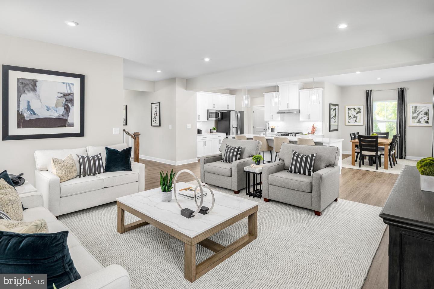 16 FIRENZE DRIVE