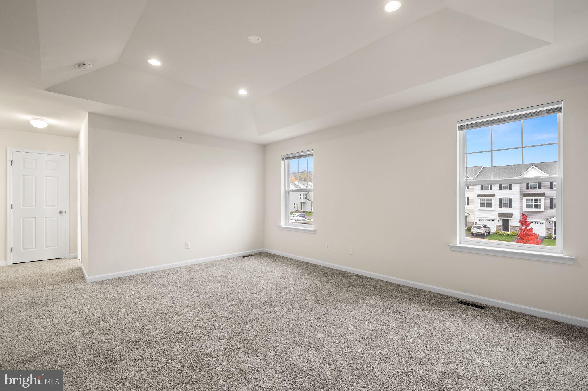 ENCLAVE AT RIDGEWOOD - Residential Lease