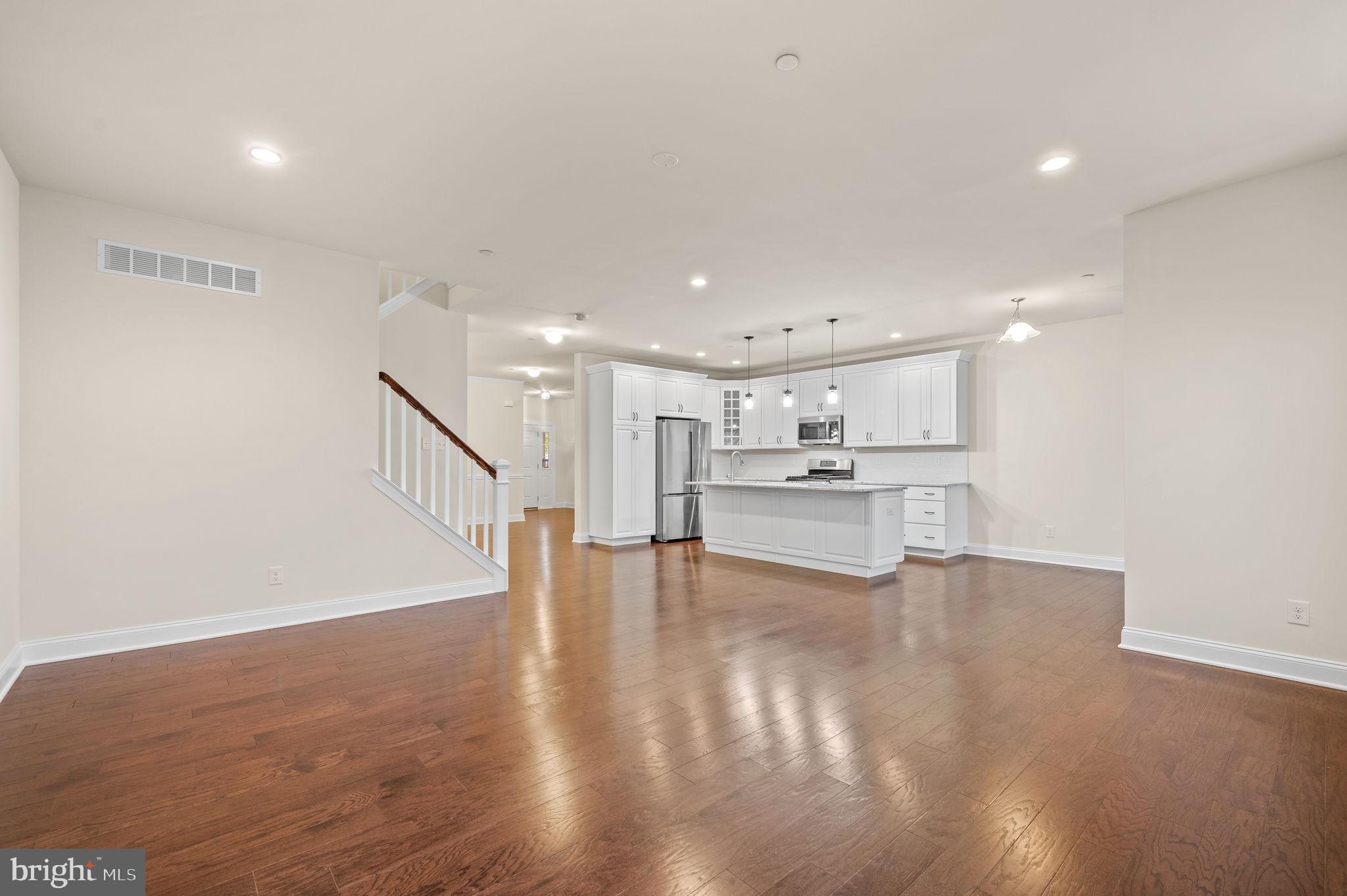 ENCLAVE AT RIDGEWOOD - Residential Lease