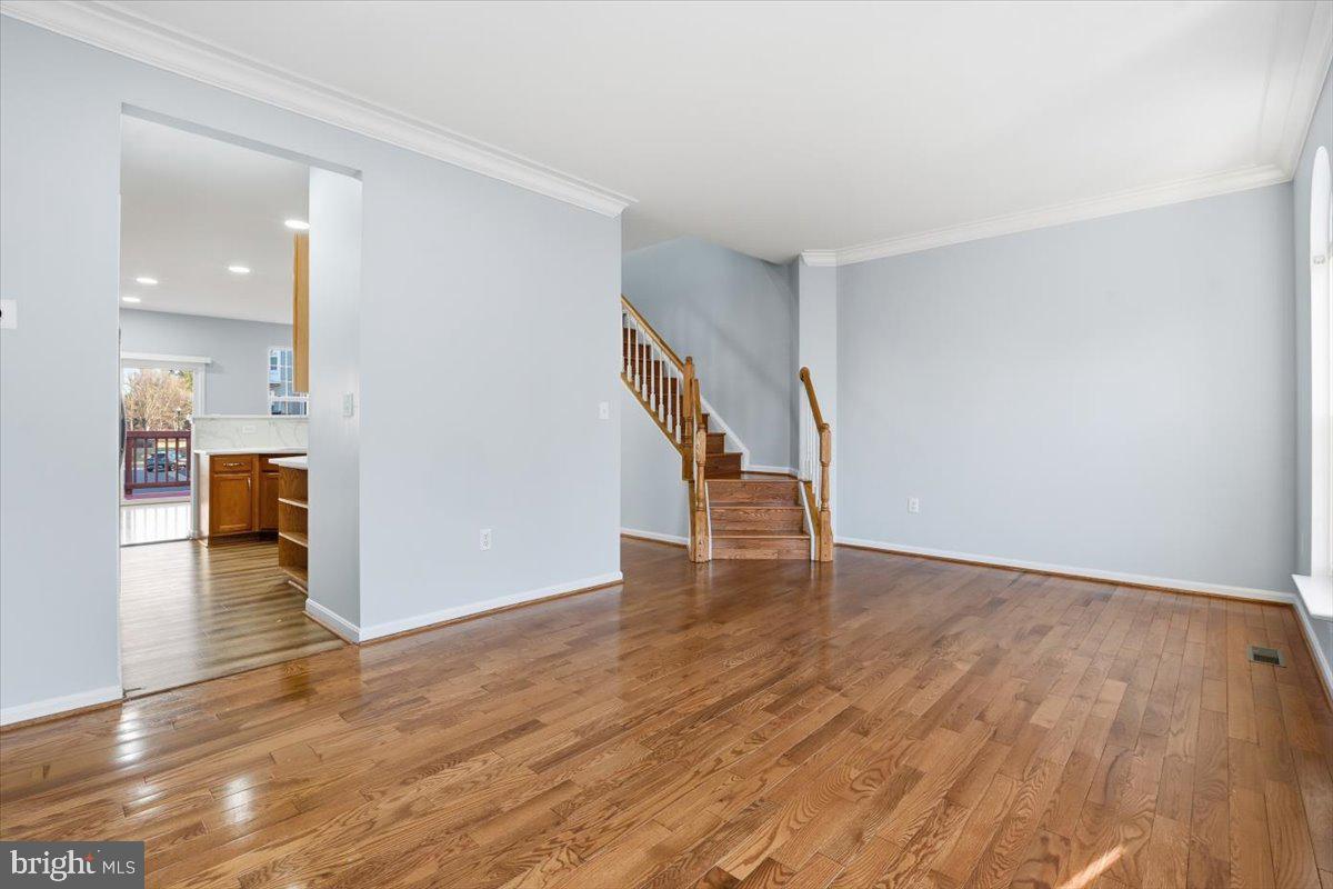 POTOMAC LAKES - Residential