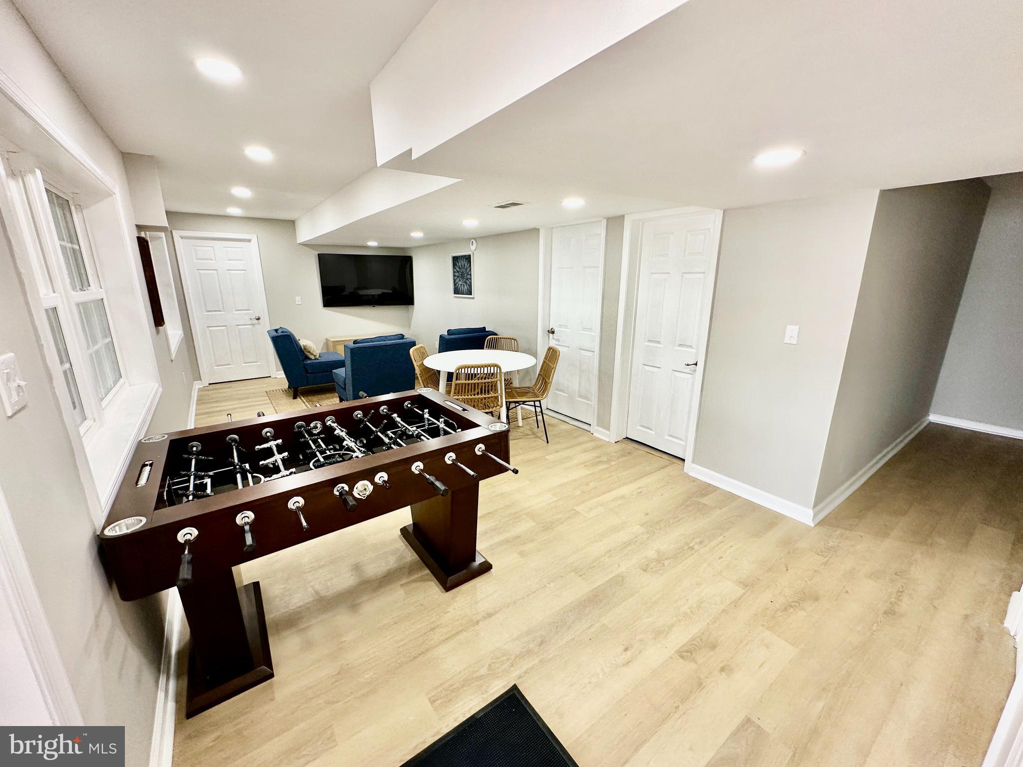 CONTRARY FOREST - Residential