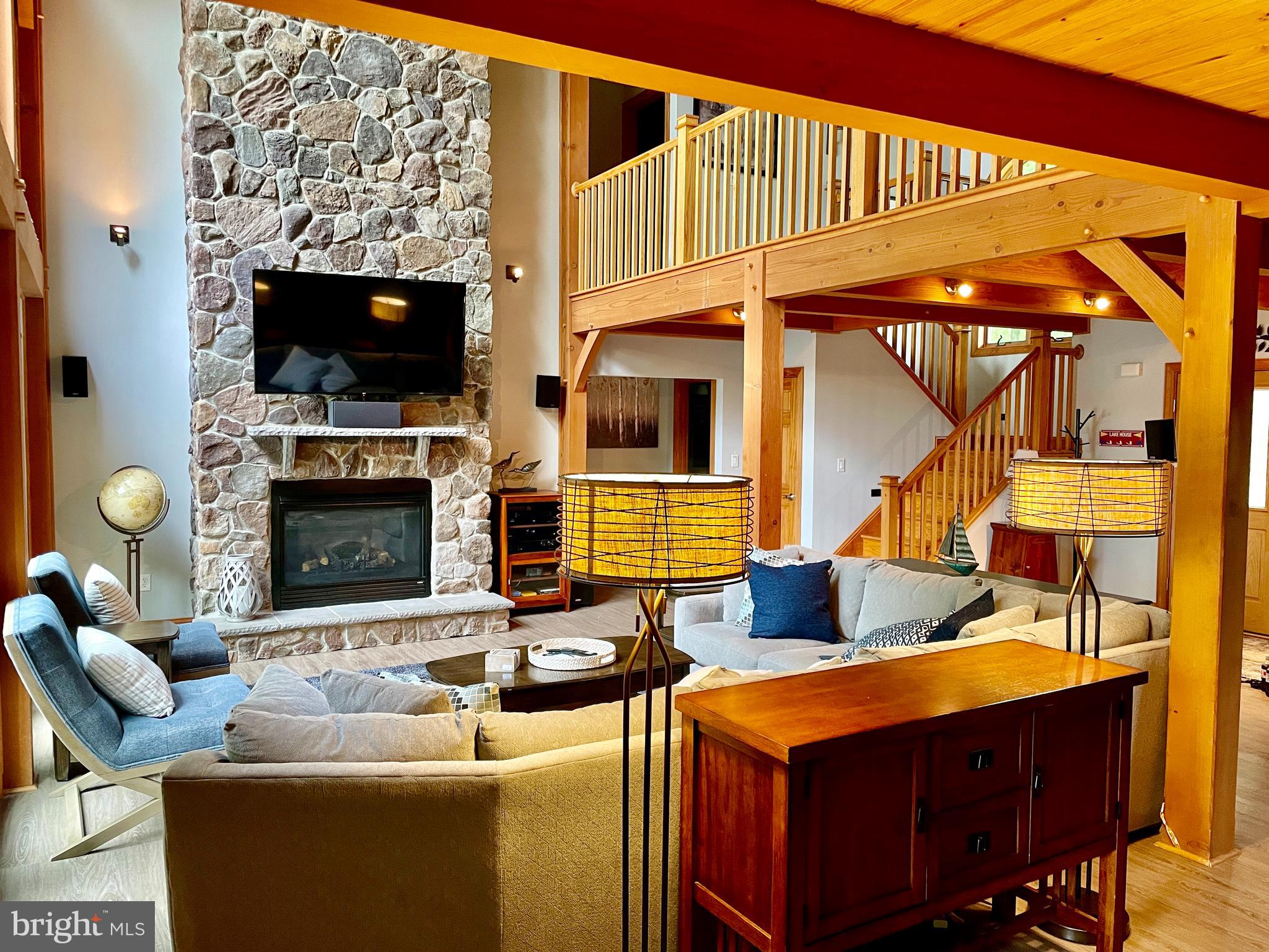 CONTRARY FOREST - Residential