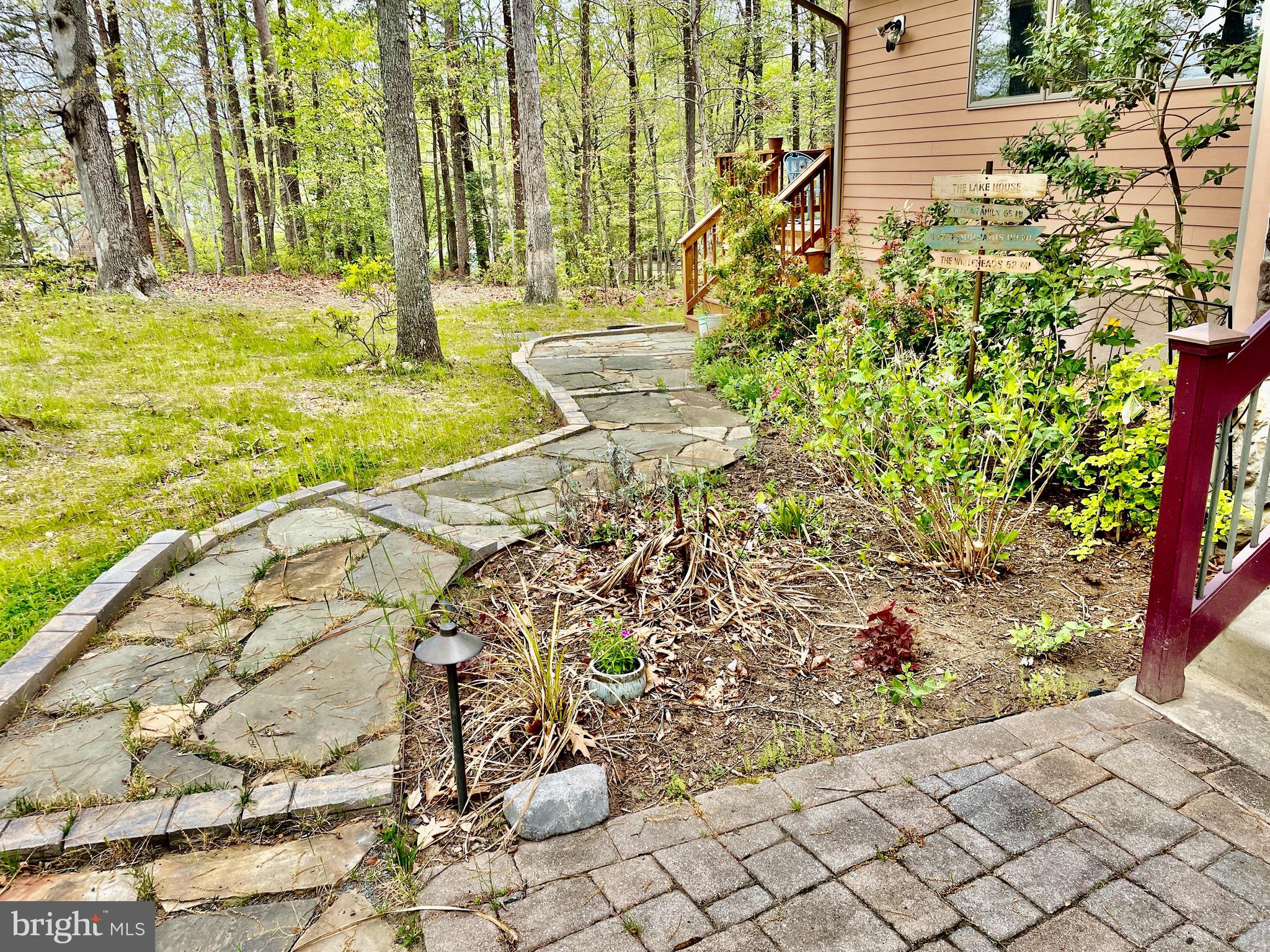 CONTRARY FOREST - Residential