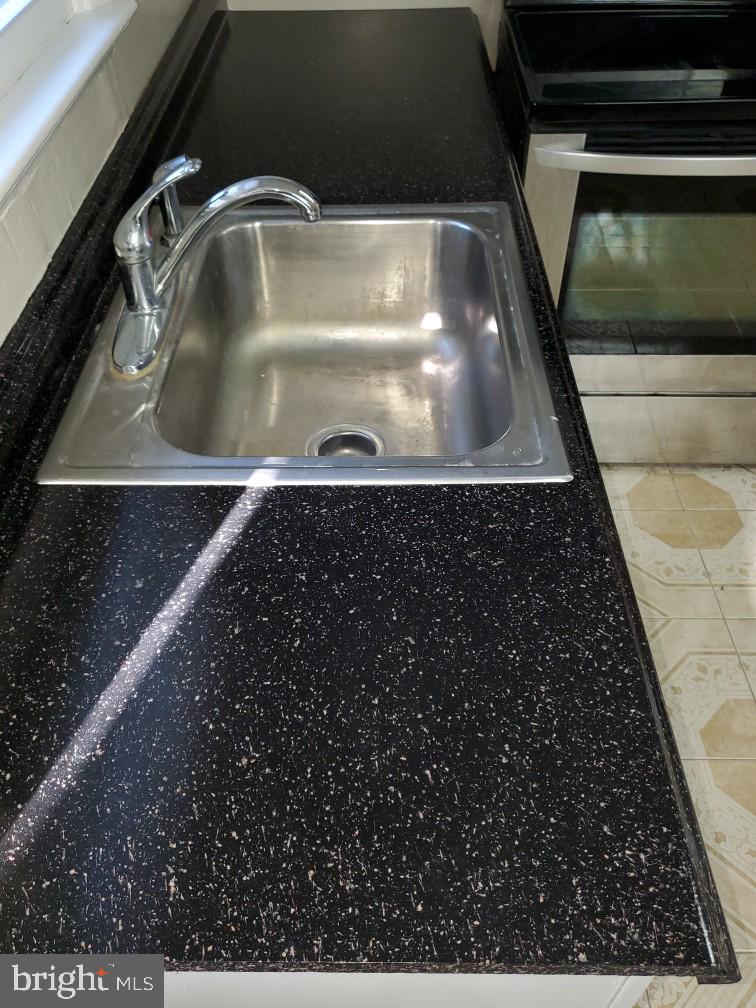 PERRYVILLE - Residential