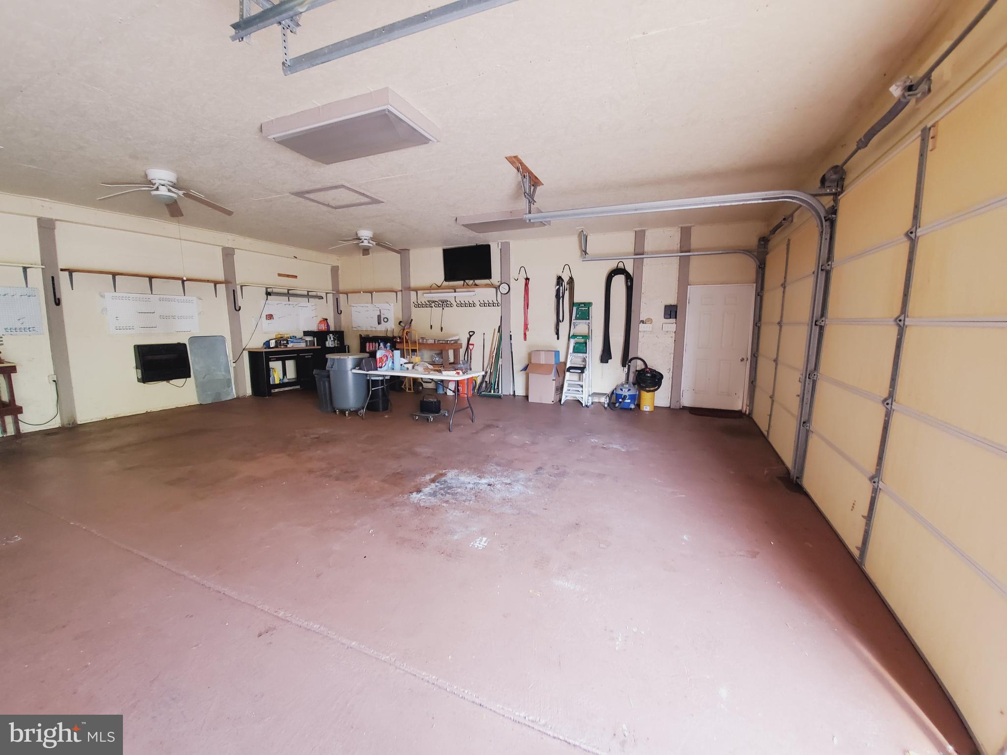 PERRYVILLE - Residential