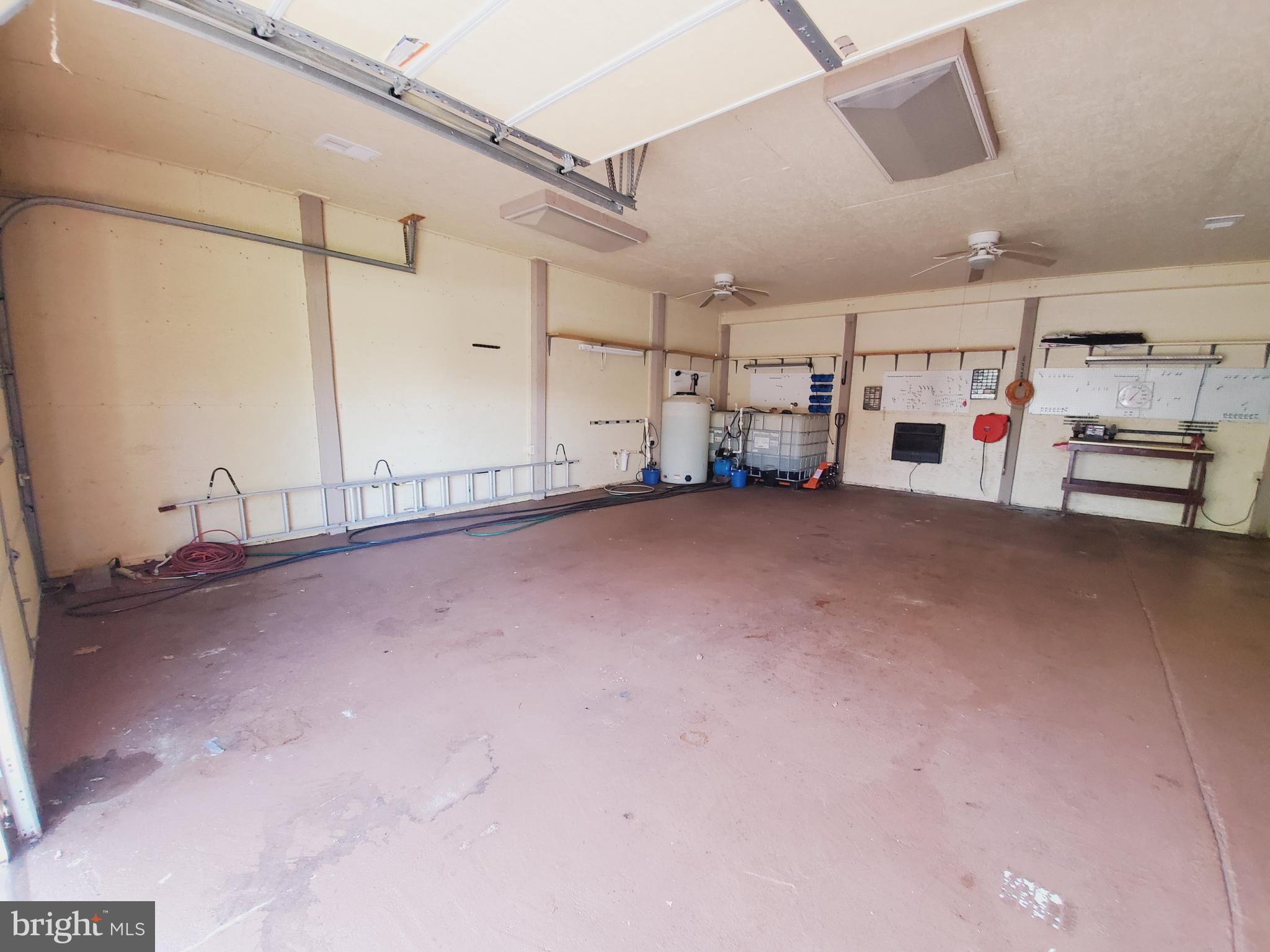 PERRYVILLE - Residential