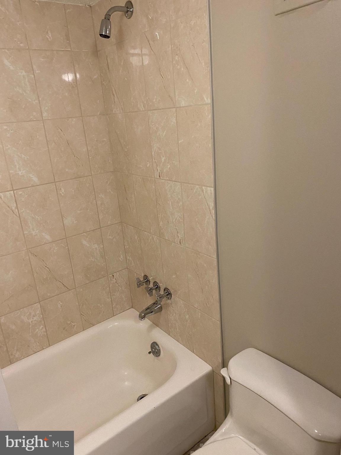 MARLTON - Residential