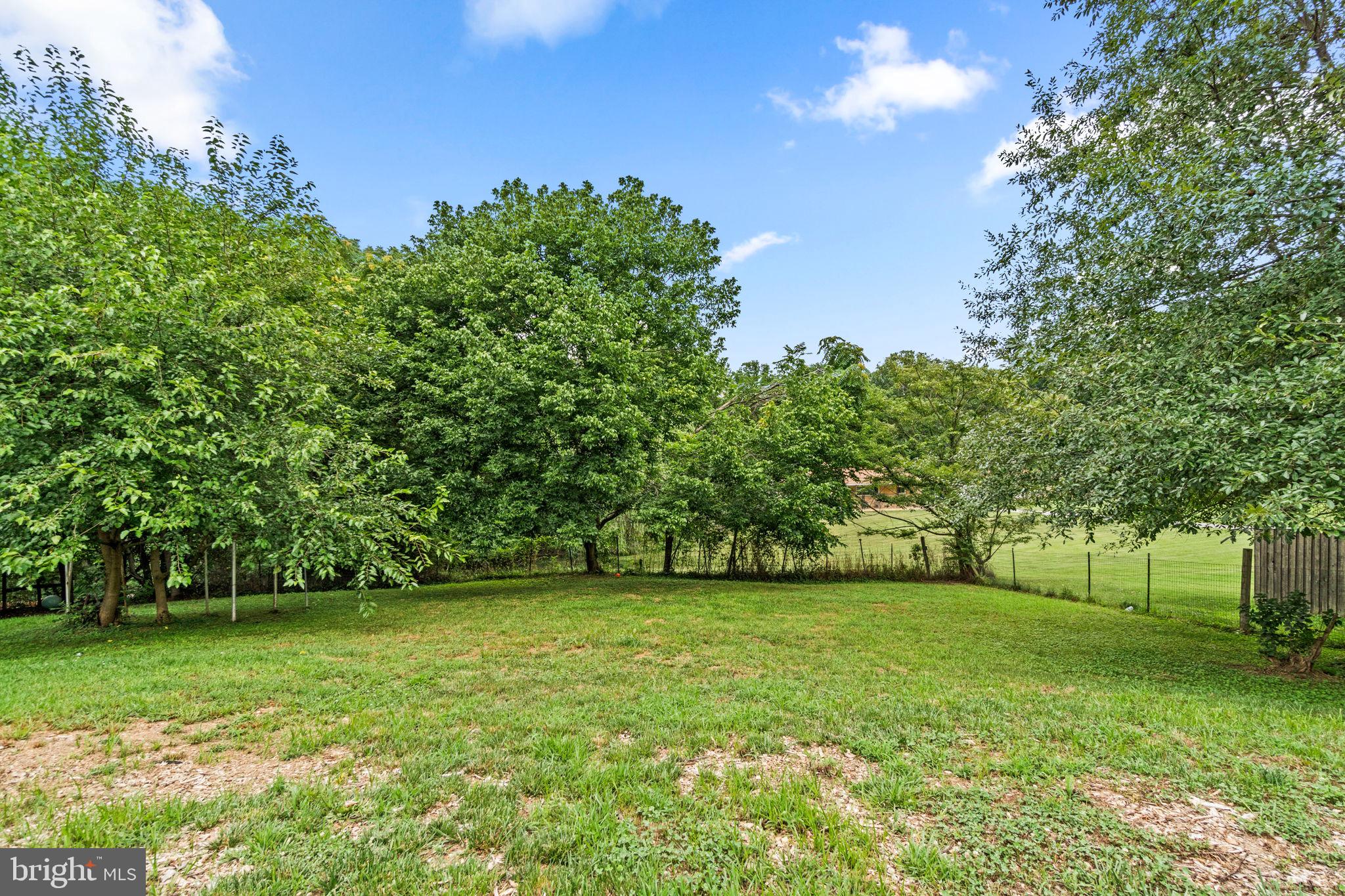 SHERVETTES CORNER - Residential