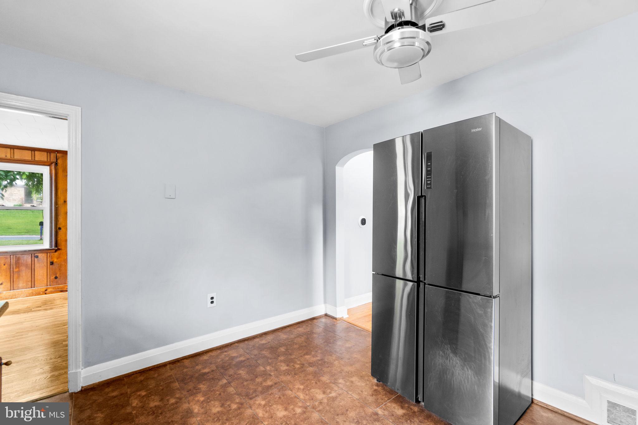 SHERVETTES CORNER - Residential