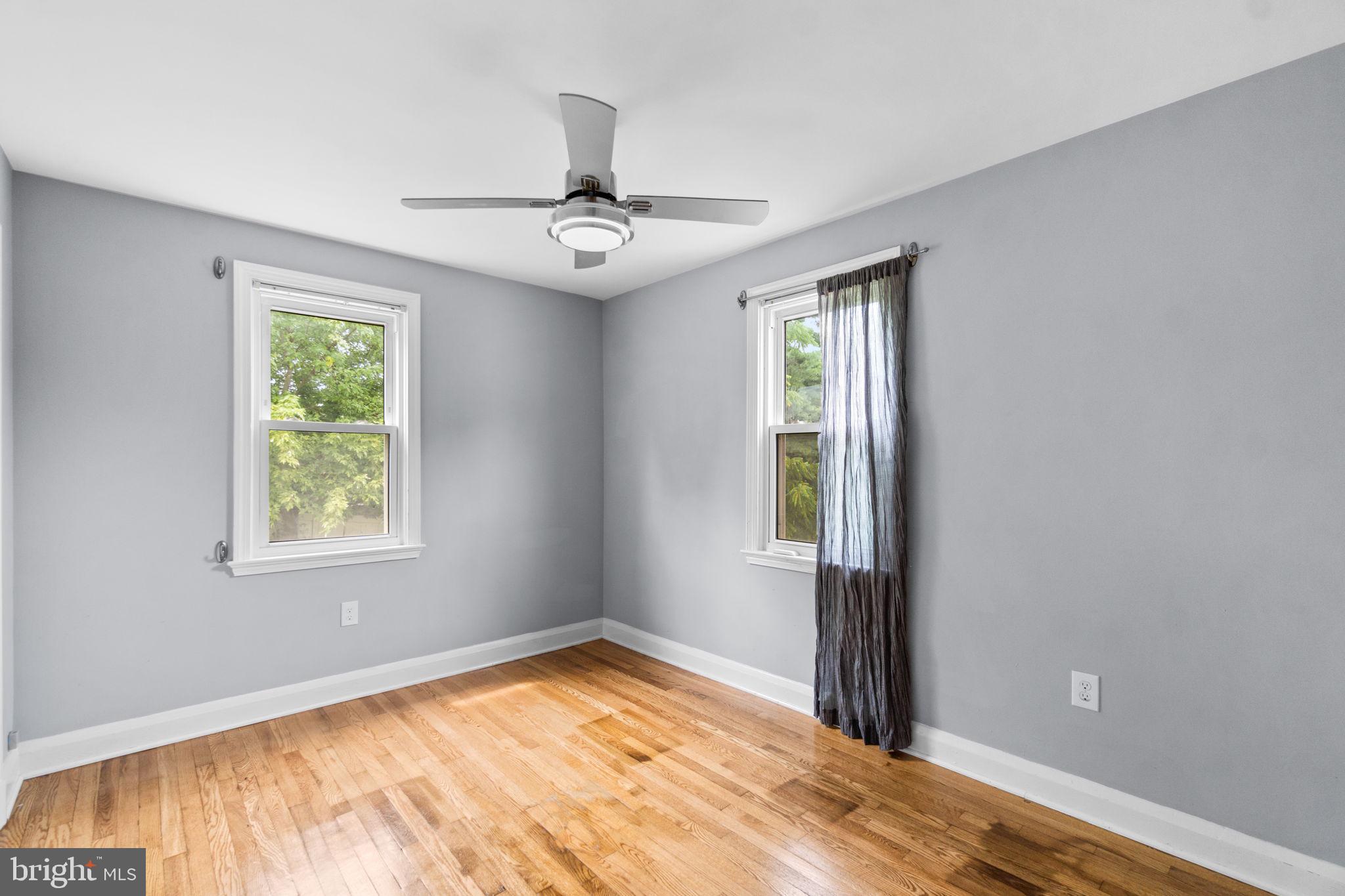 SHERVETTES CORNER - Residential