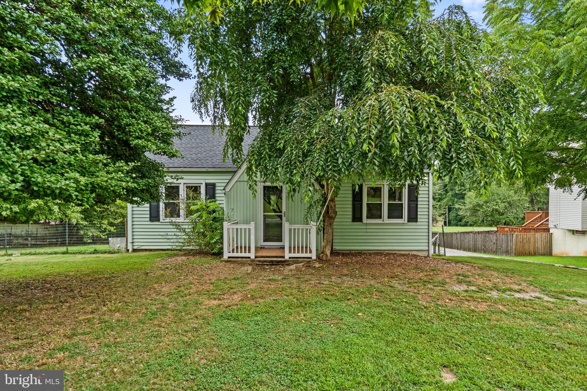 SHERVETTES CORNER - Residential