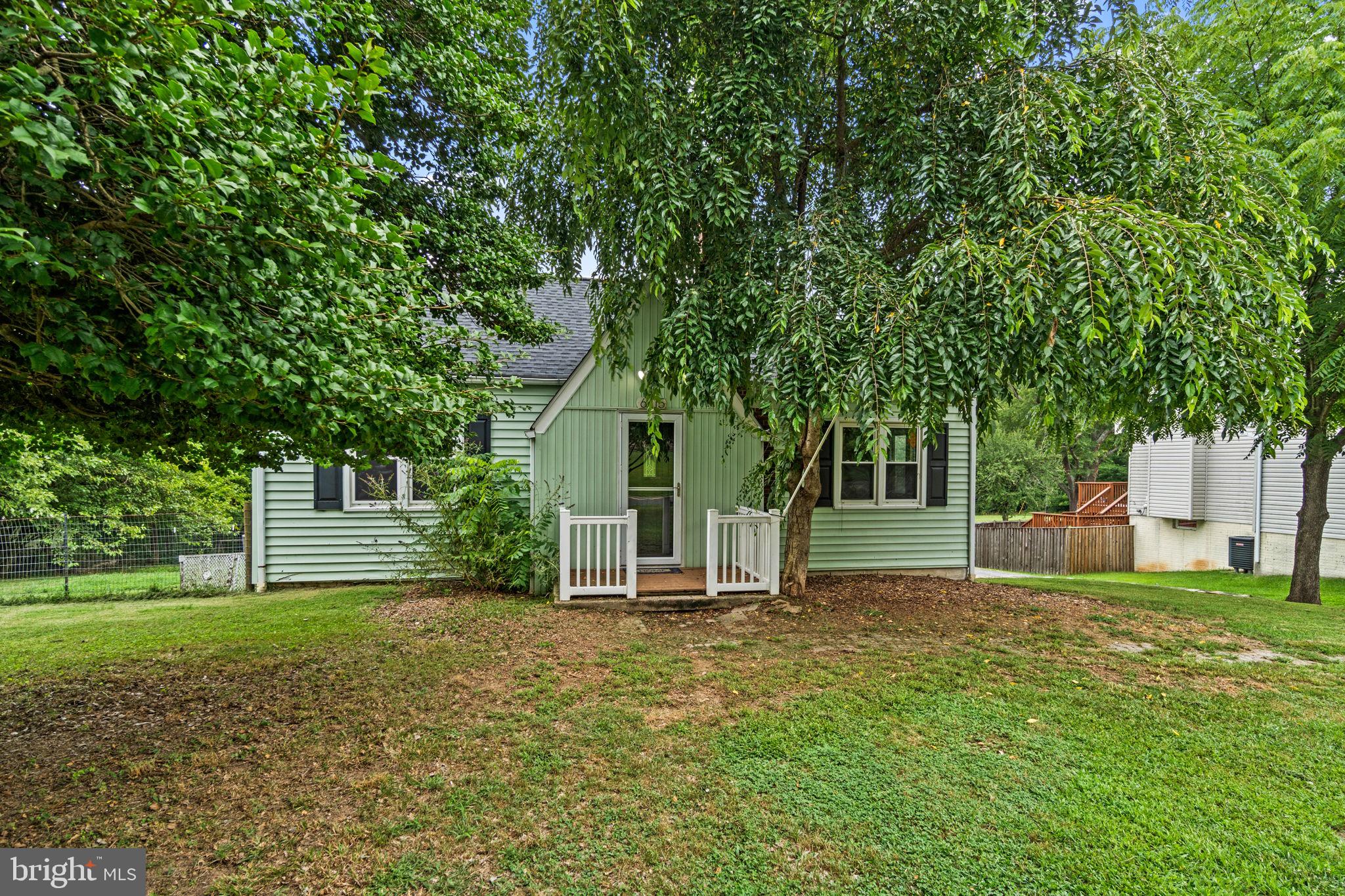 SHERVETTES CORNER - Residential