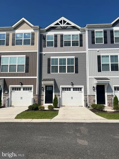 MLS: MDHR2054286
