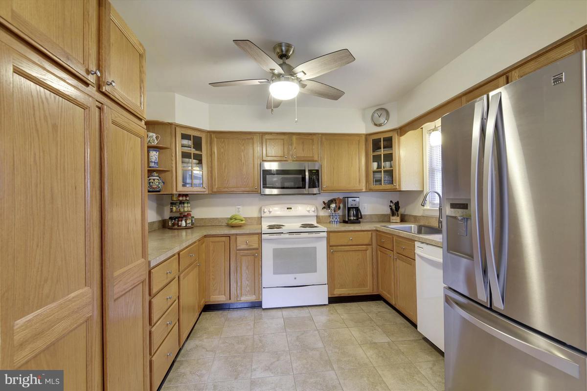 GREEN ACRES - Residential