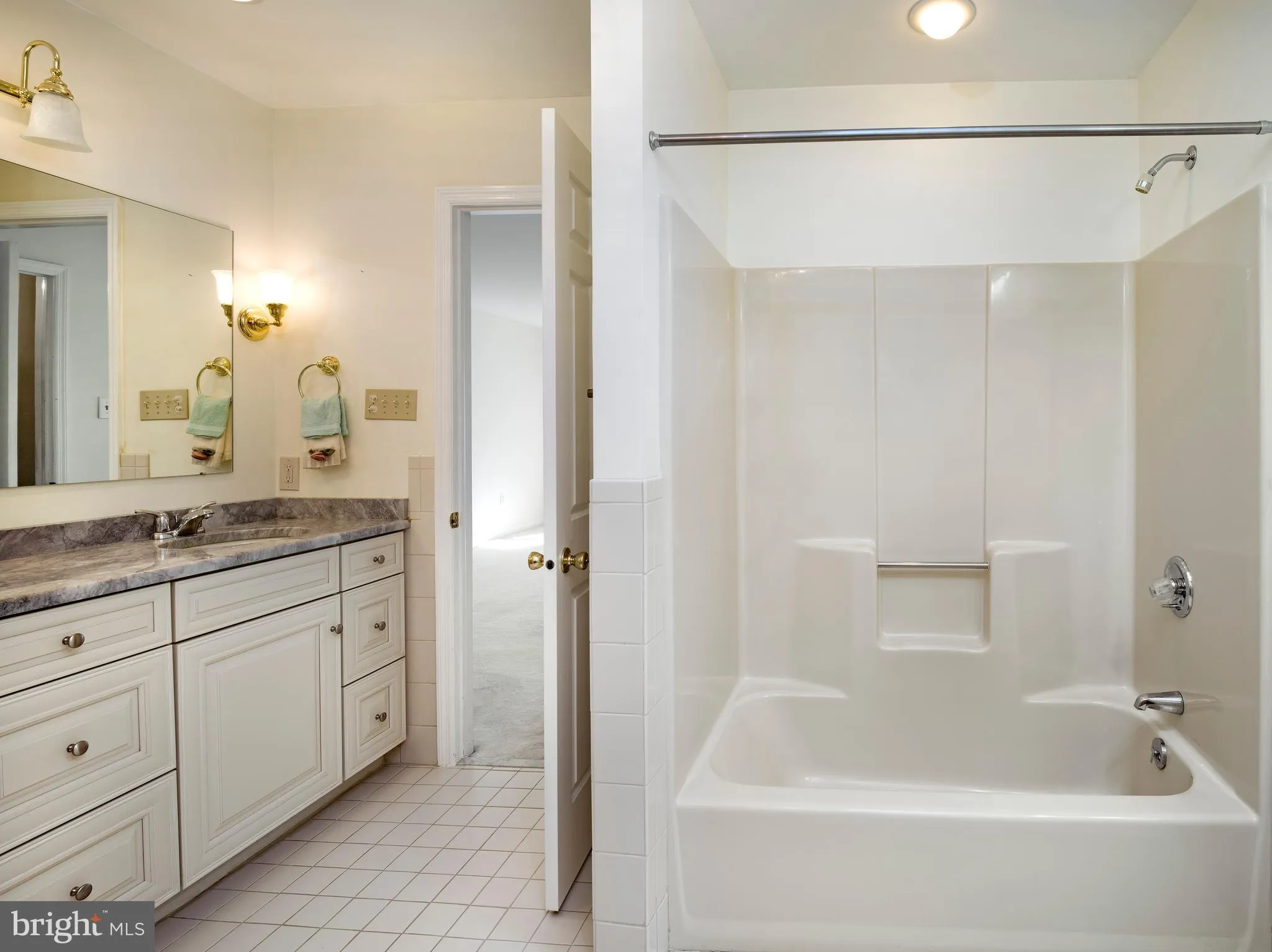 Chesterbrook, Pennsylvania 19087, United States, 5 Bedrooms Bedrooms, ,4 BathroomsBathrooms,Residential,Coming Soon,232899