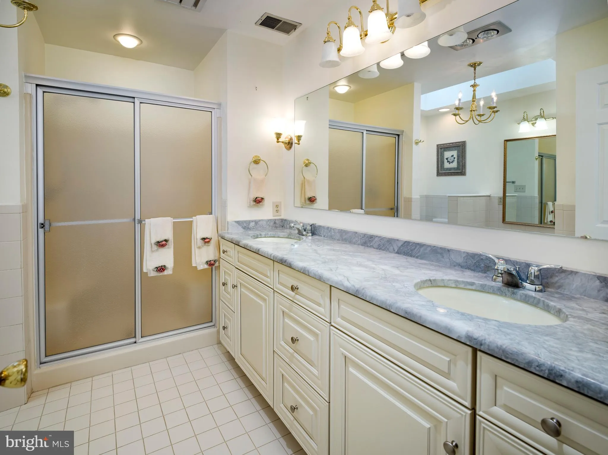 Chesterbrook, Pennsylvania 19087, United States, 5 Bedrooms Bedrooms, ,4 BathroomsBathrooms,Residential,Coming Soon,232899