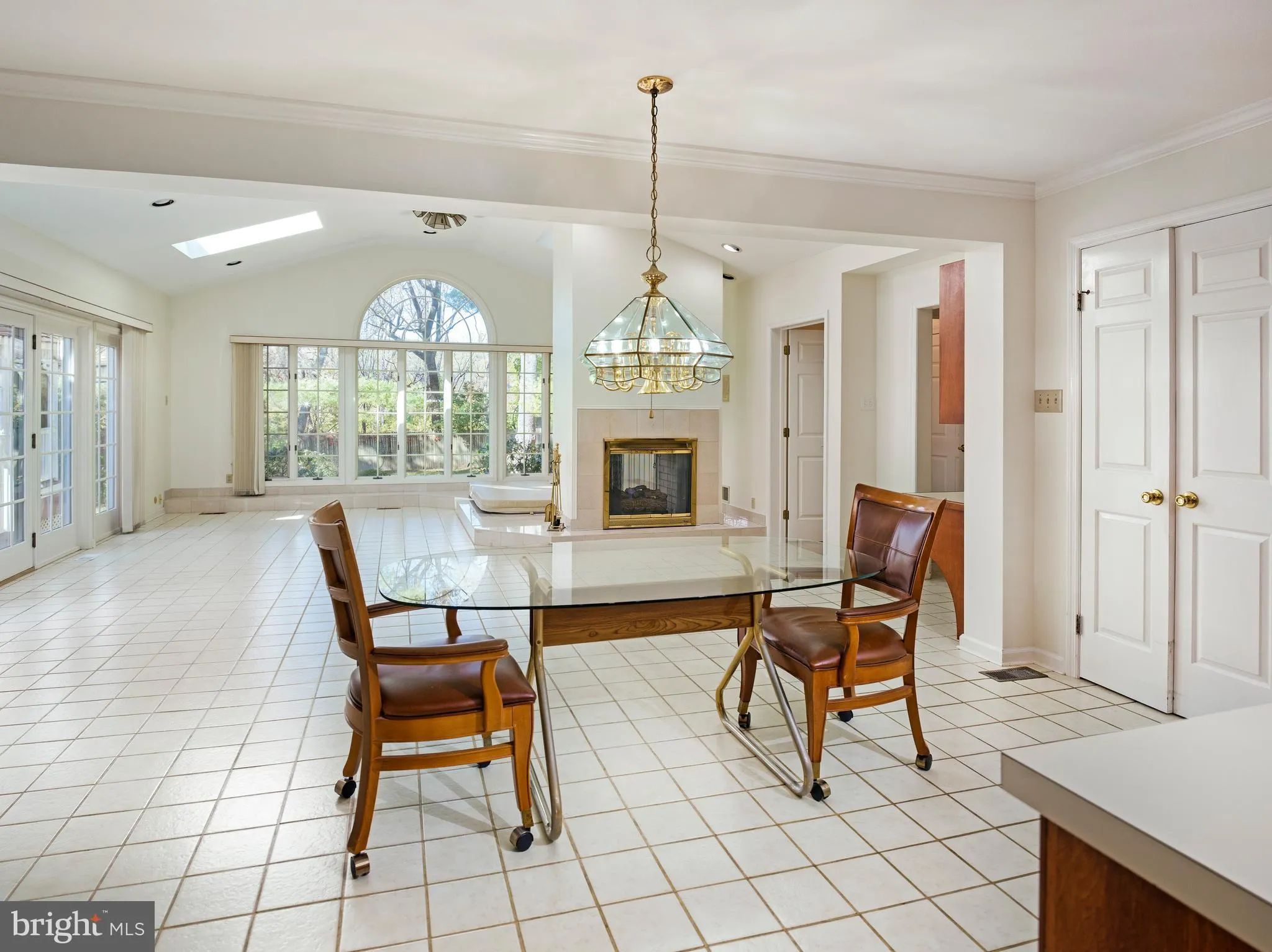 Chesterbrook, Pennsylvania 19087, United States, 5 Bedrooms Bedrooms, ,4 BathroomsBathrooms,Residential,Coming Soon,232899