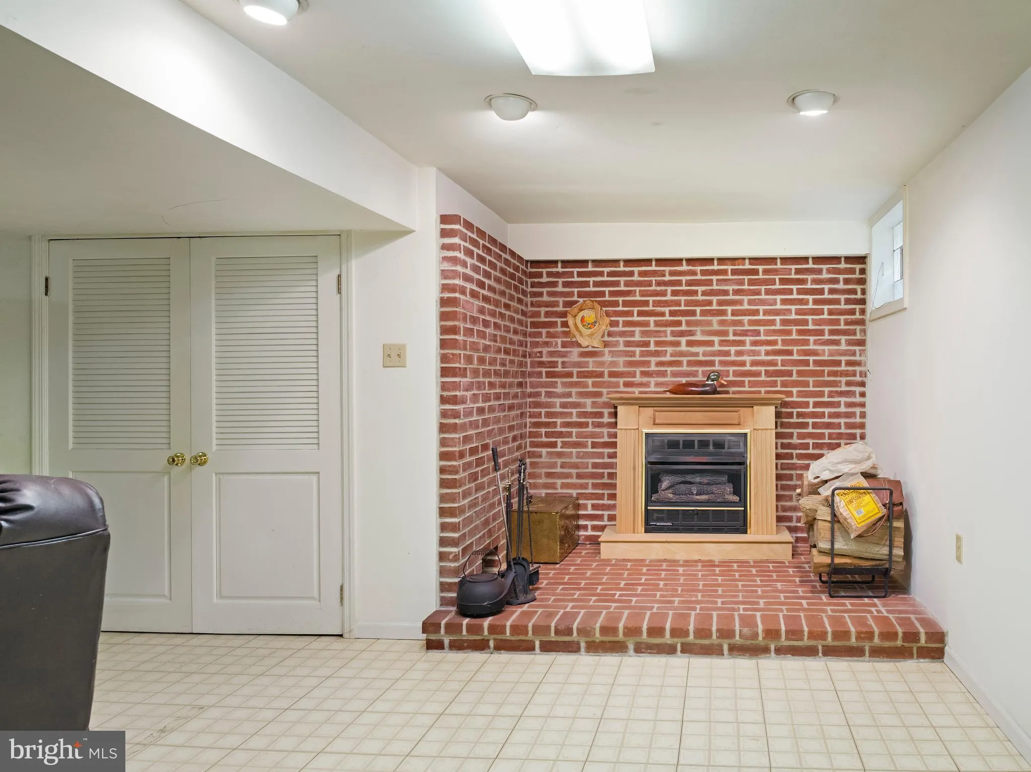 Chesterbrook, Pennsylvania 19087, United States, 5 Bedrooms Bedrooms, ,4 BathroomsBathrooms,Residential,Coming Soon,232899