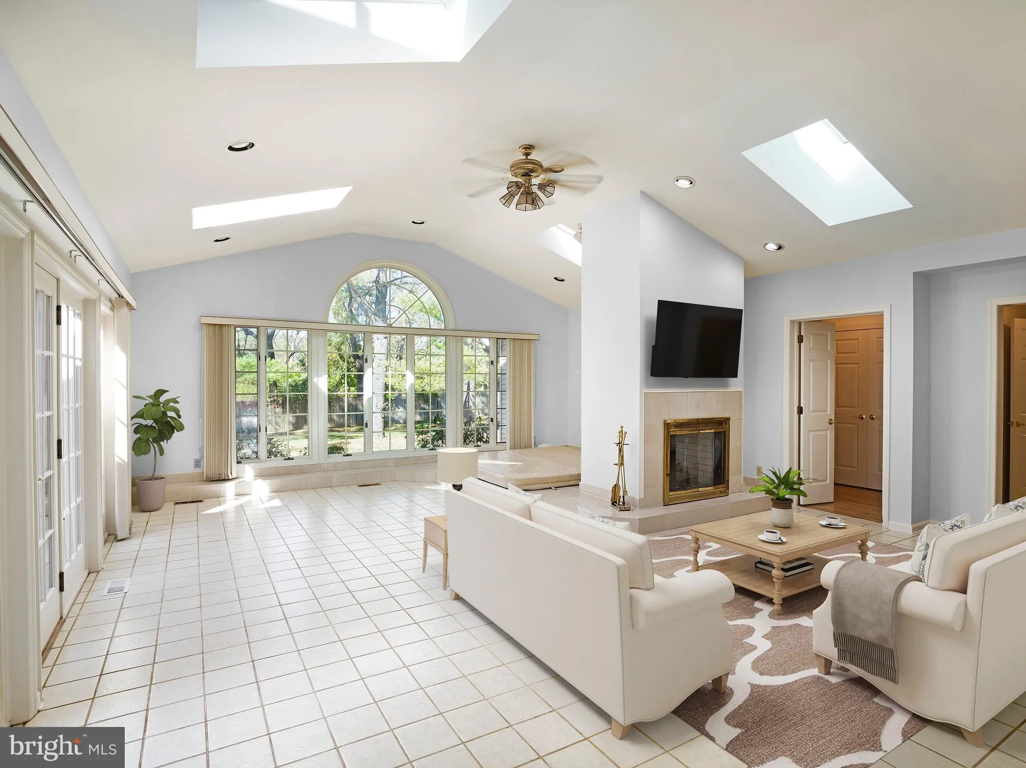 Chesterbrook, Pennsylvania 19087, United States, 5 Bedrooms Bedrooms, ,4 BathroomsBathrooms,Residential,Coming Soon,232899