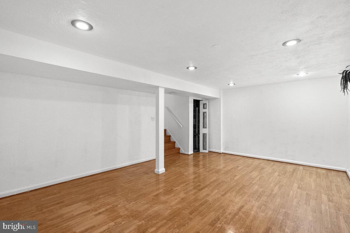 HIGHLANDS OF OLNEY - Residential