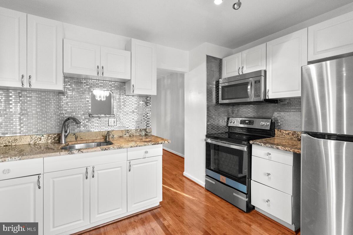 HIGHLANDS OF OLNEY - Residential