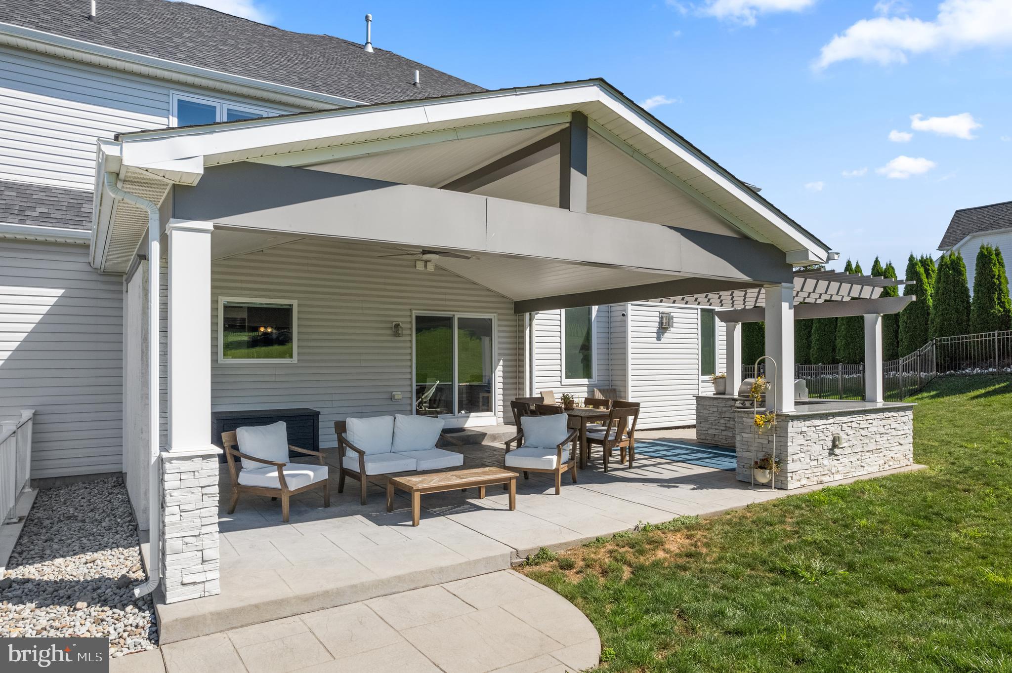 SARATOGA FARMS - Residential