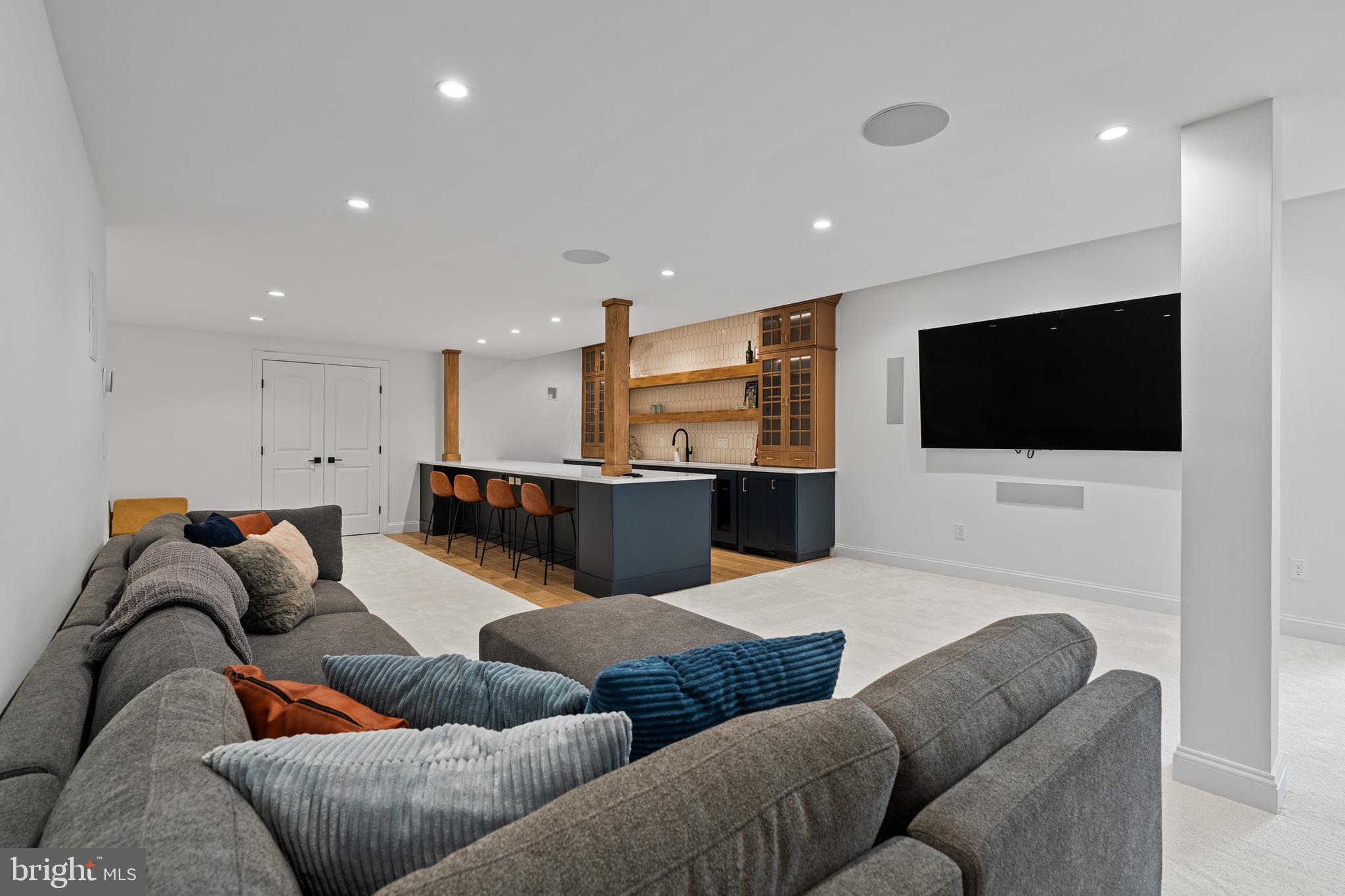 SARATOGA FARMS - Residential