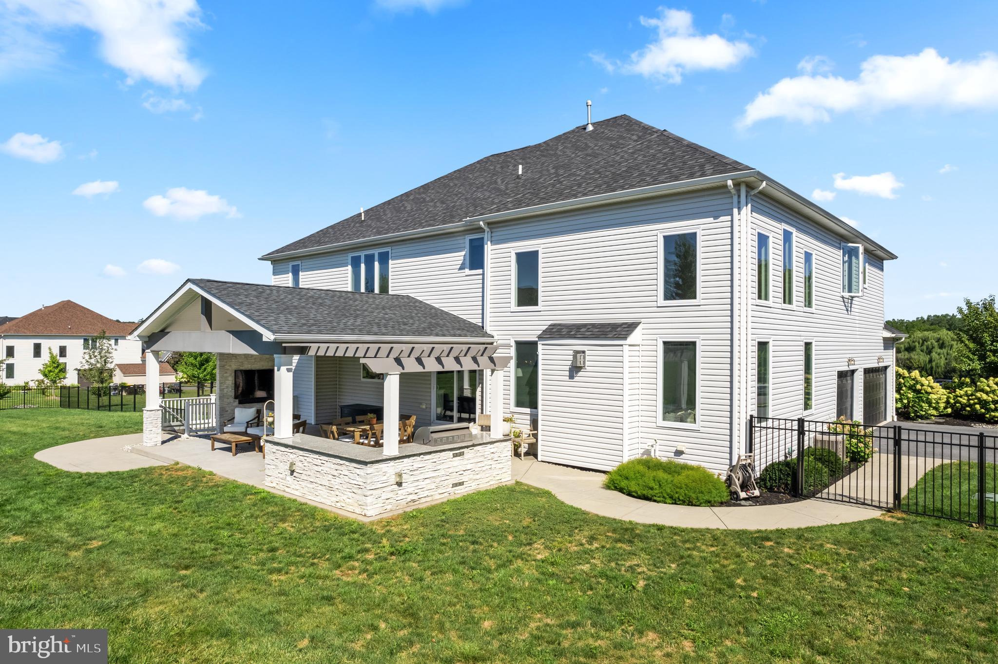 SARATOGA FARMS - Residential