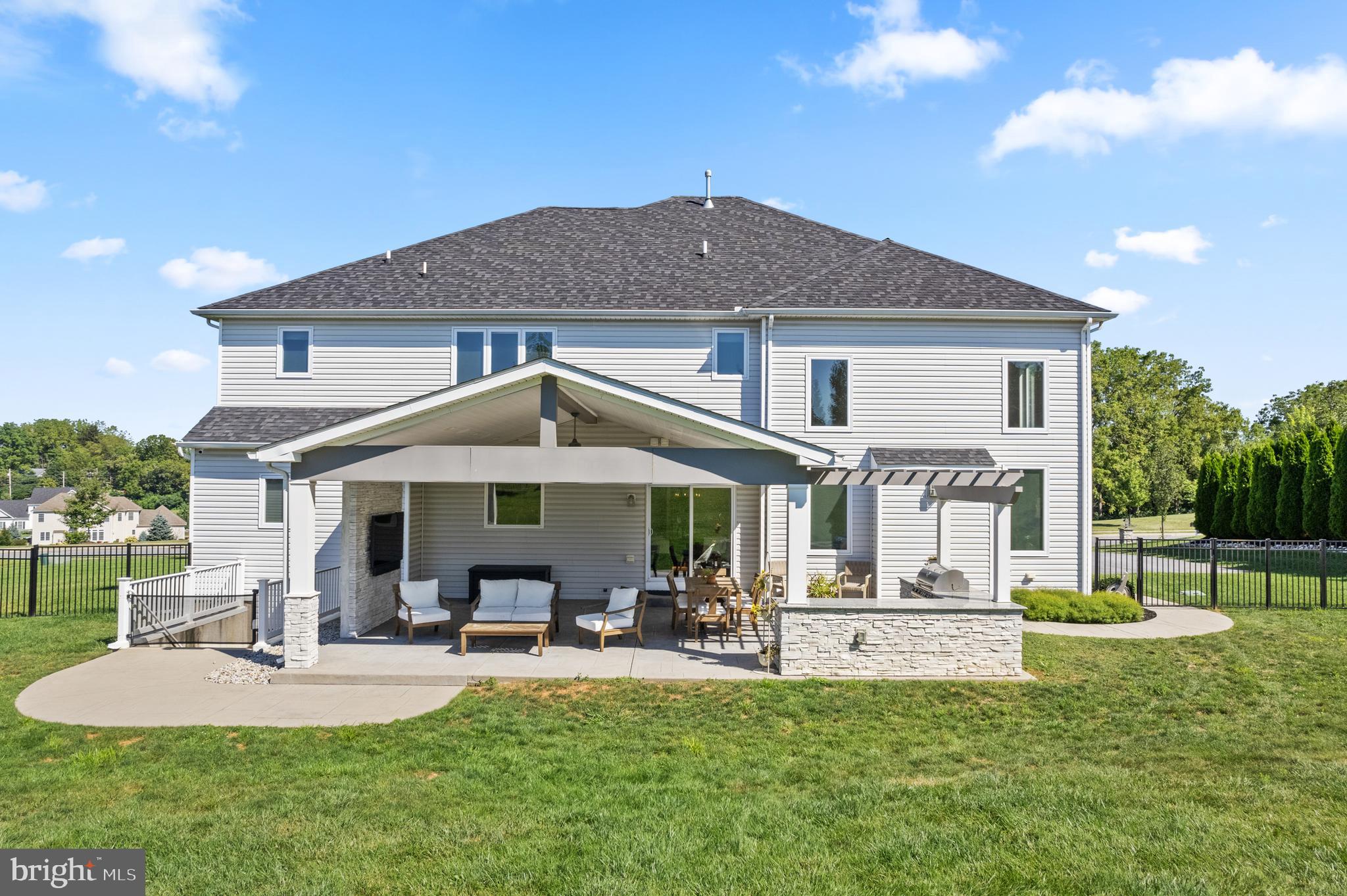 SARATOGA FARMS - Residential