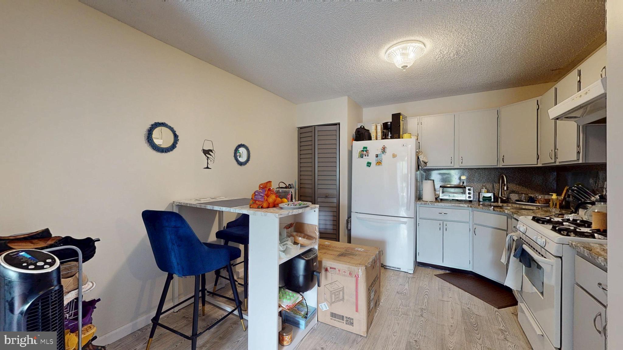 17 POILLON COURT