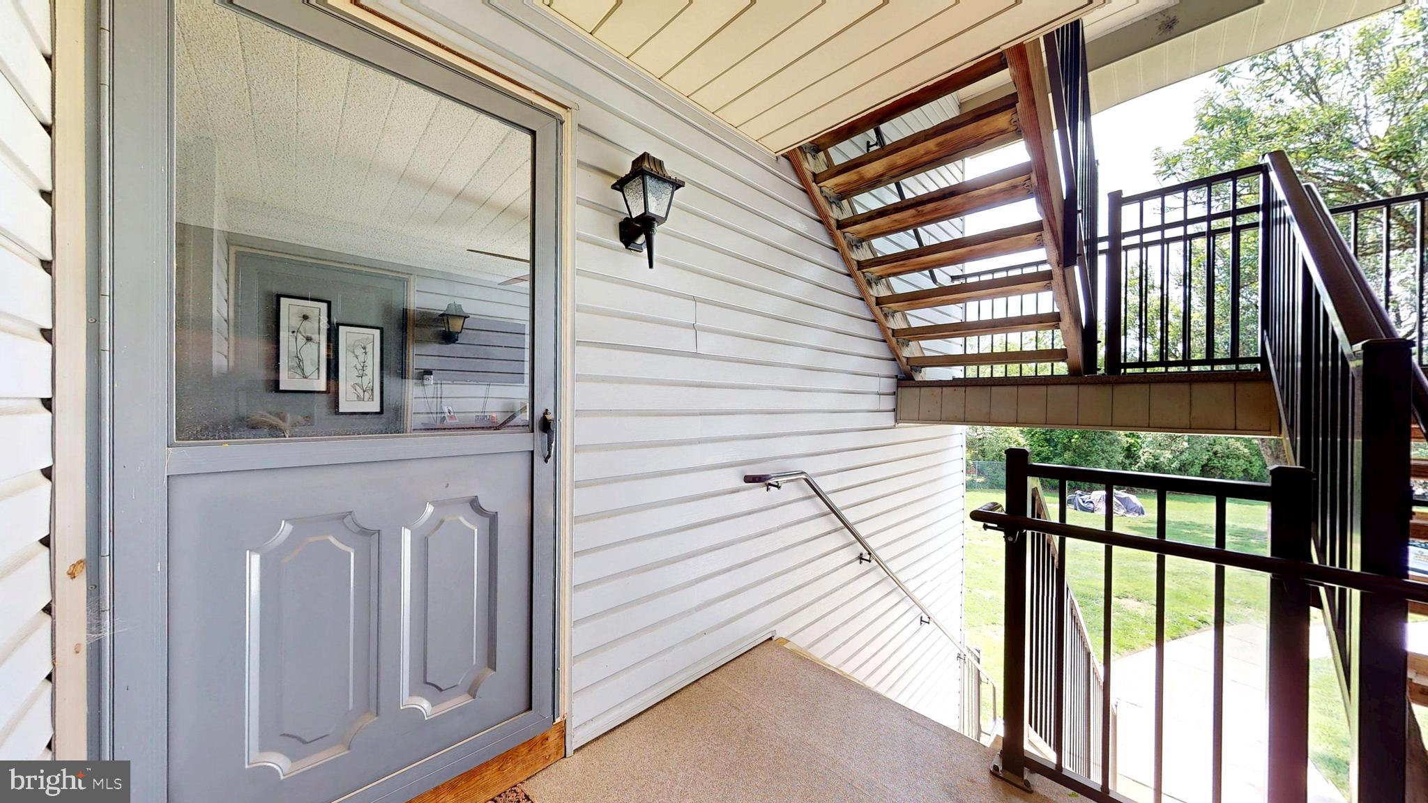 17 POILLON COURT