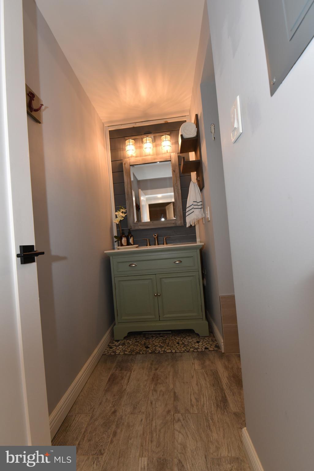 BENTANA PARK - Residential